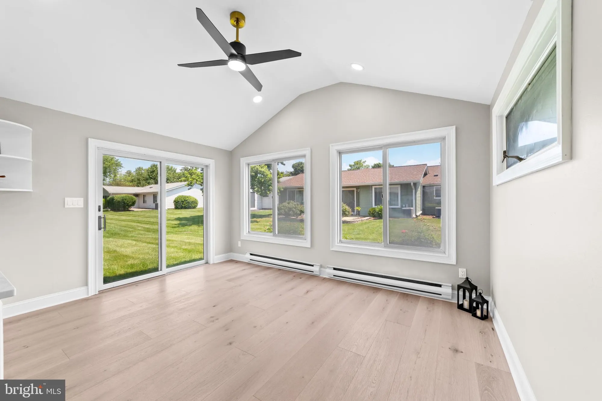 Property Slideshow image 10 of 30 | 442 dahlia plz a, Monroe Township, NJ, 08831