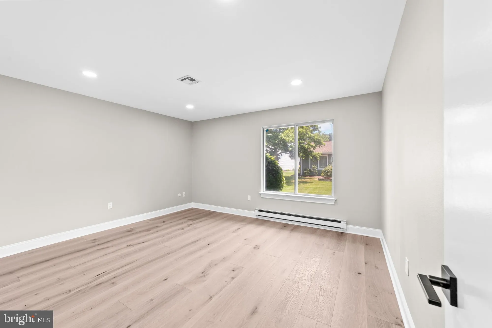 Property Slideshow image 18 of 30 | 442 dahlia plz a, Monroe Township, NJ, 08831