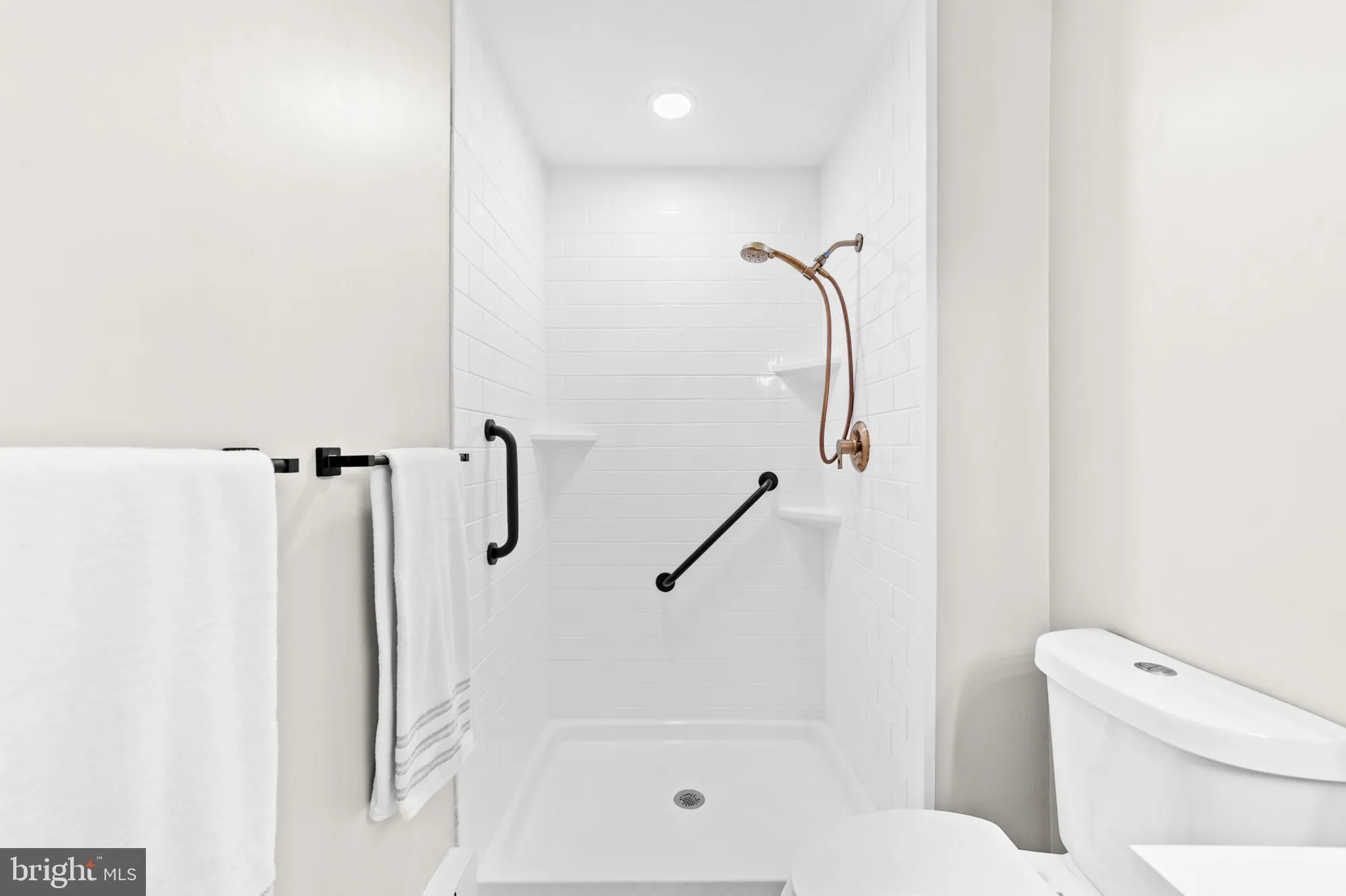 Property Slideshow image 15 of 30 | 442 dahlia plz a, Monroe Township, NJ, 08831