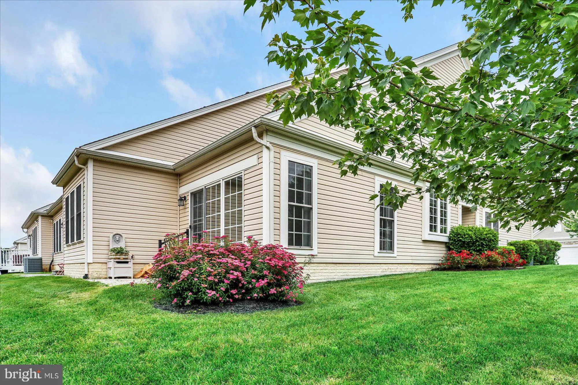 Property Slideshow image 34 of 39 | 152 saddletop dr # 354, Taneytown, MD, 21787