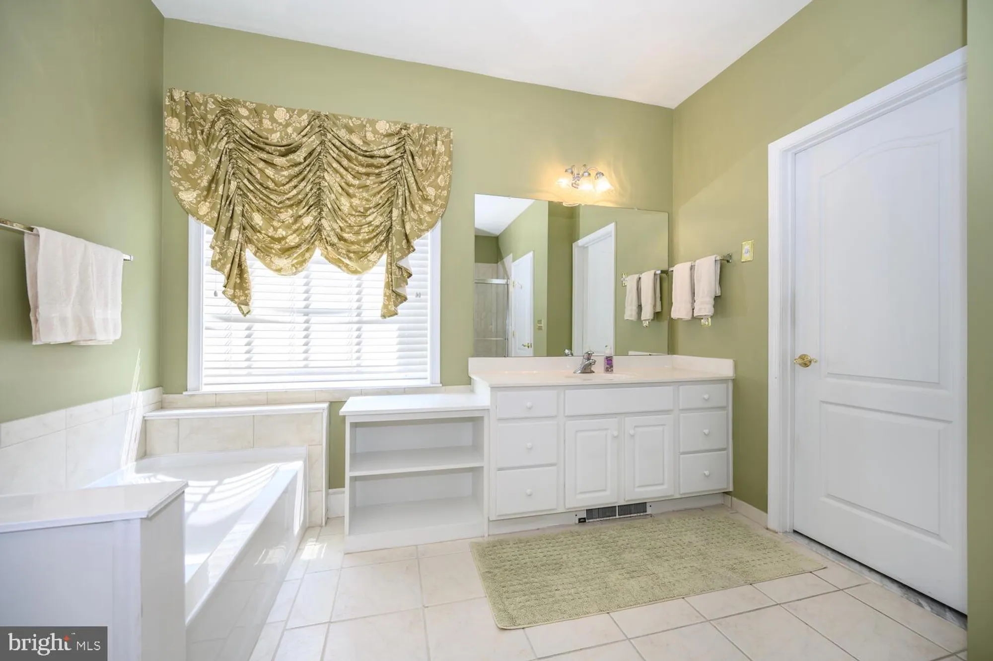 Property Slideshow image 28 of 54 | 7389 karen ave, Easton, MD, 21601