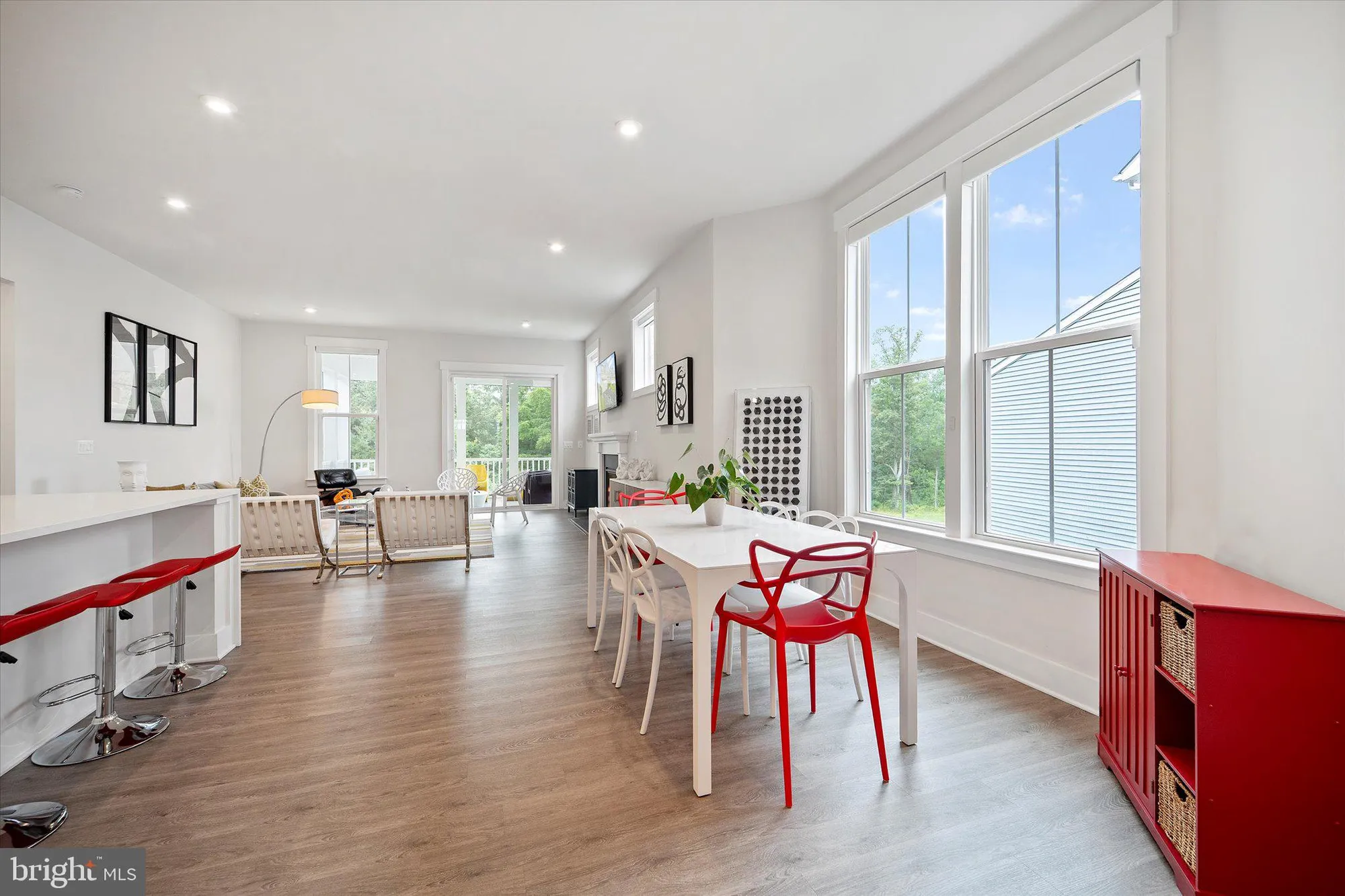 Property Slideshow image 14 of 60 | 43441 bettys farm dr, Chantilly, VA, 20152