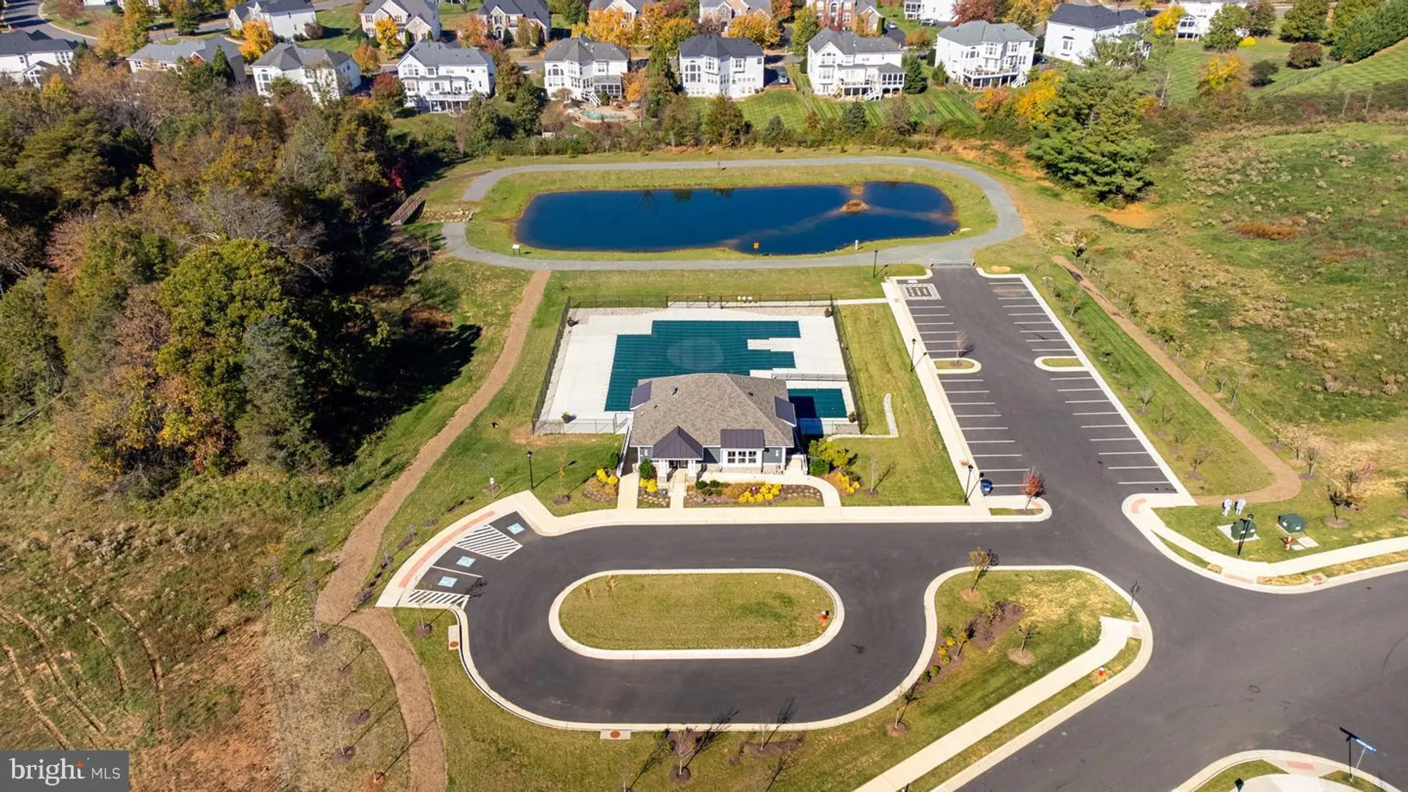 Property Slideshow image 52 of 60 | 43441 bettys farm dr, Chantilly, VA, 20152