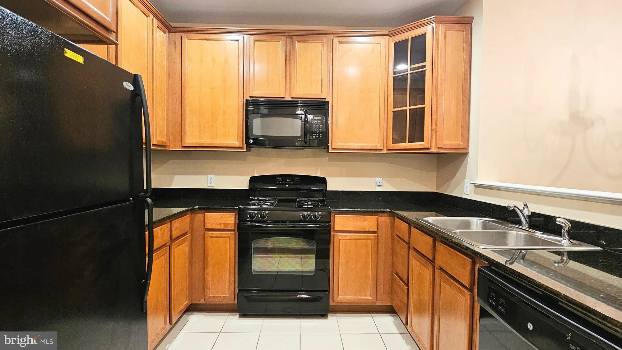 Property Slideshow image 3 of 33 | 1309 colts cir d, Lawrence Township, NJ, 08648