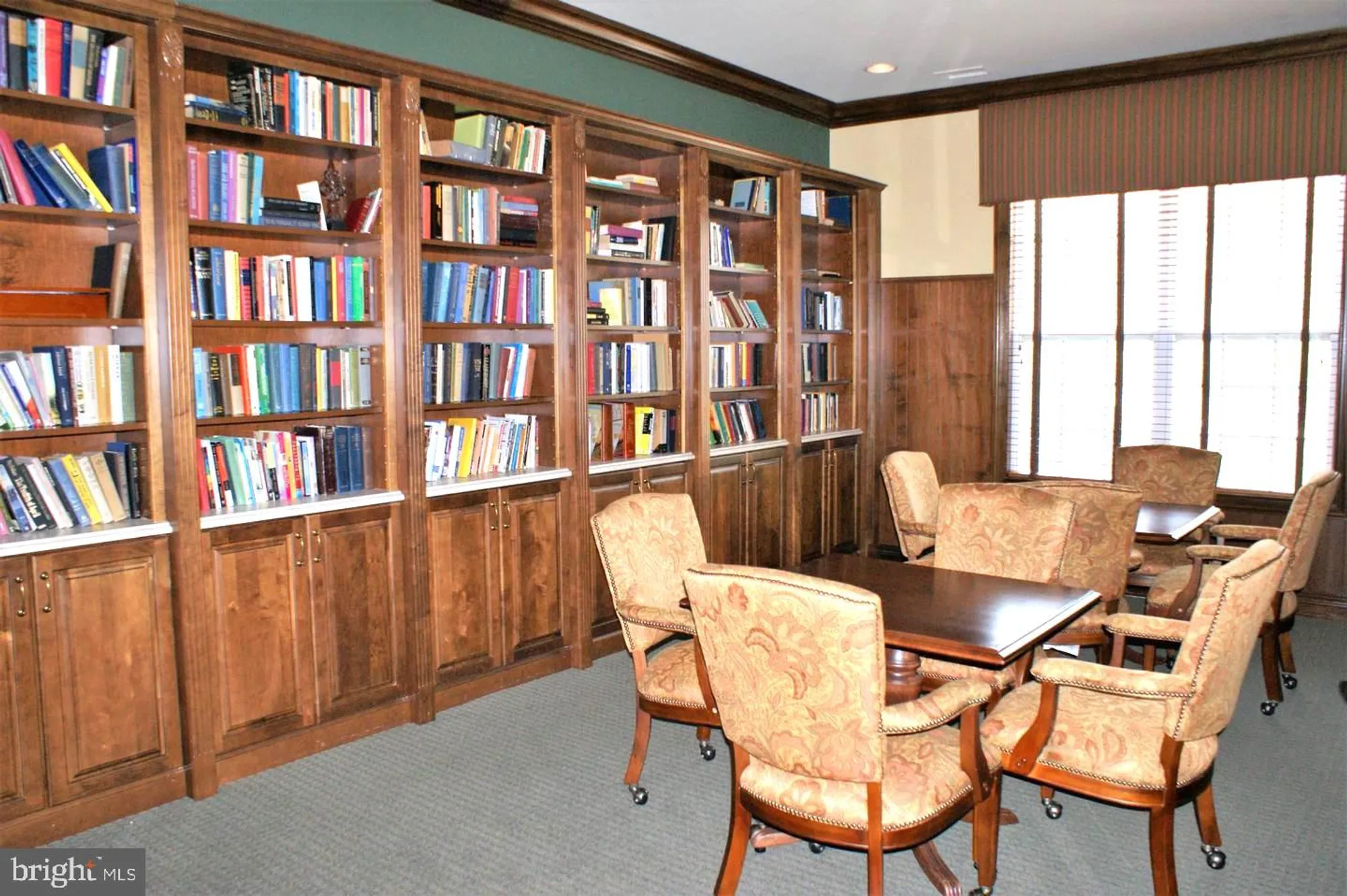 Property Slideshow image 29 of 33 | 1309 colts cir d, Lawrence Township, NJ, 08648