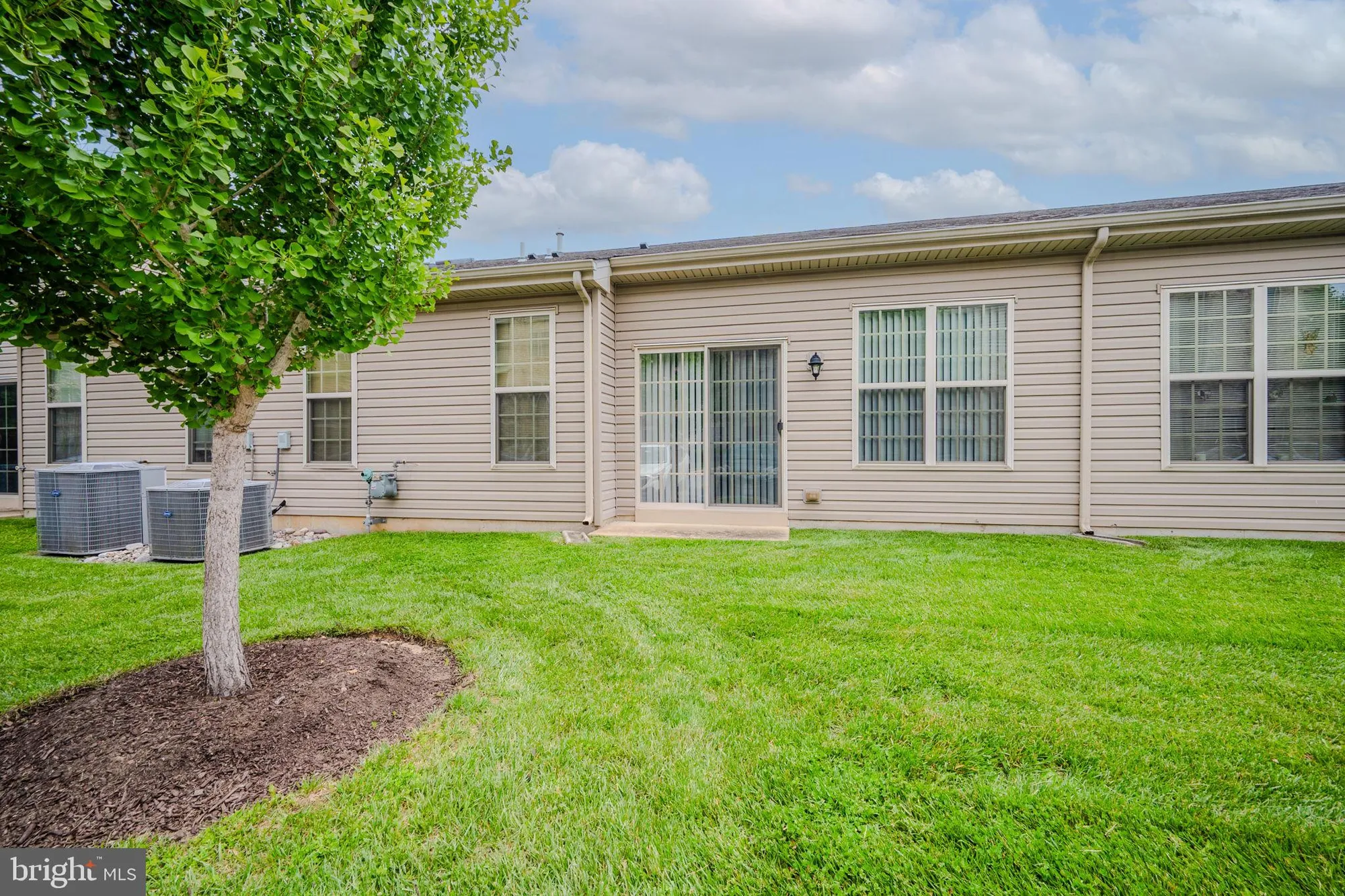 Property Slideshow image 23 of 23 | 5 fountainview dr # 23, Newark, DE, 19713