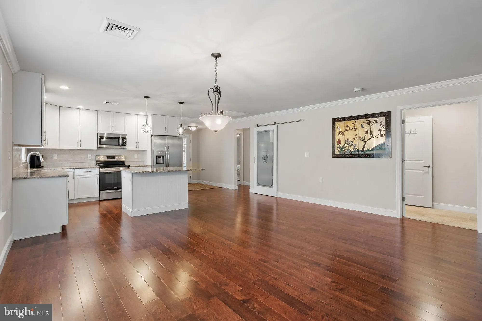 Property Slideshow image 8 of 29 | 107 buckingham dr, Southampton, NJ, 08088