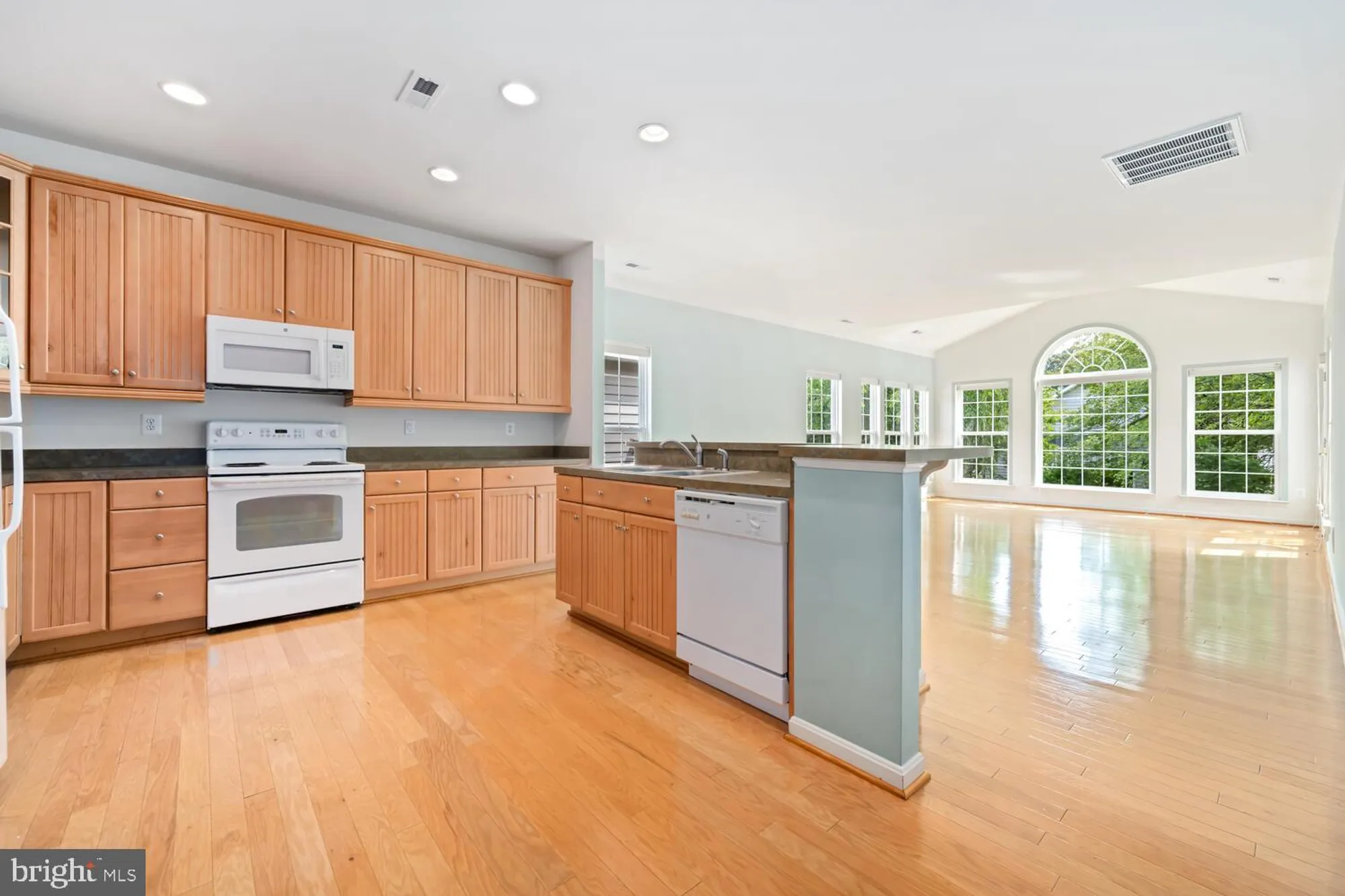 Property Slideshow image 13 of 62 | 214 orchestra pl, Centreville, MD, 21617