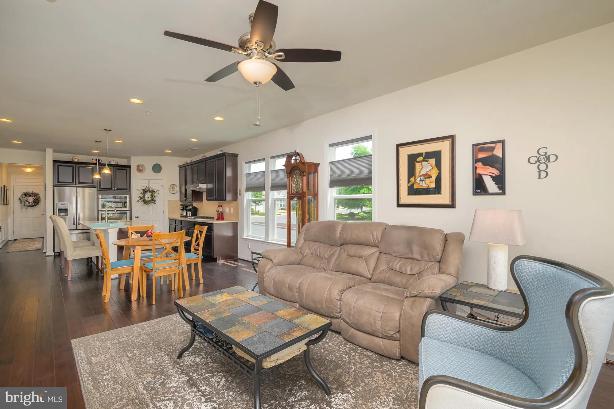 Property Slideshow image 6 of 40 | 112 long point dr, Fredericksburg, VA, 22406