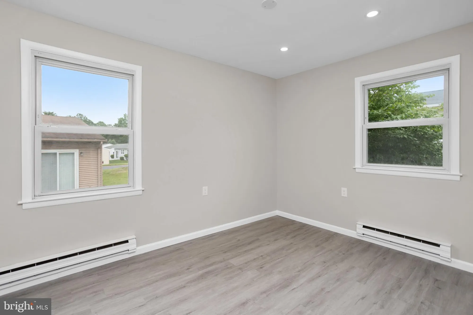 Property Slideshow image 18 of 25 | 48 westport dr # 71, Whiting, NJ, 08759