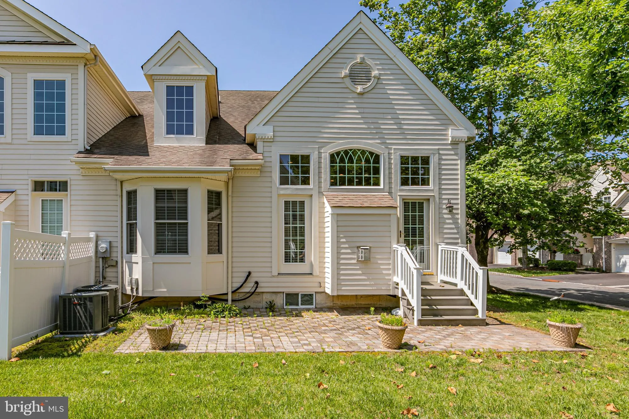 Property Slideshow image 18 of 23 | 6 allura ct, Lawrence Township, NJ, 08648