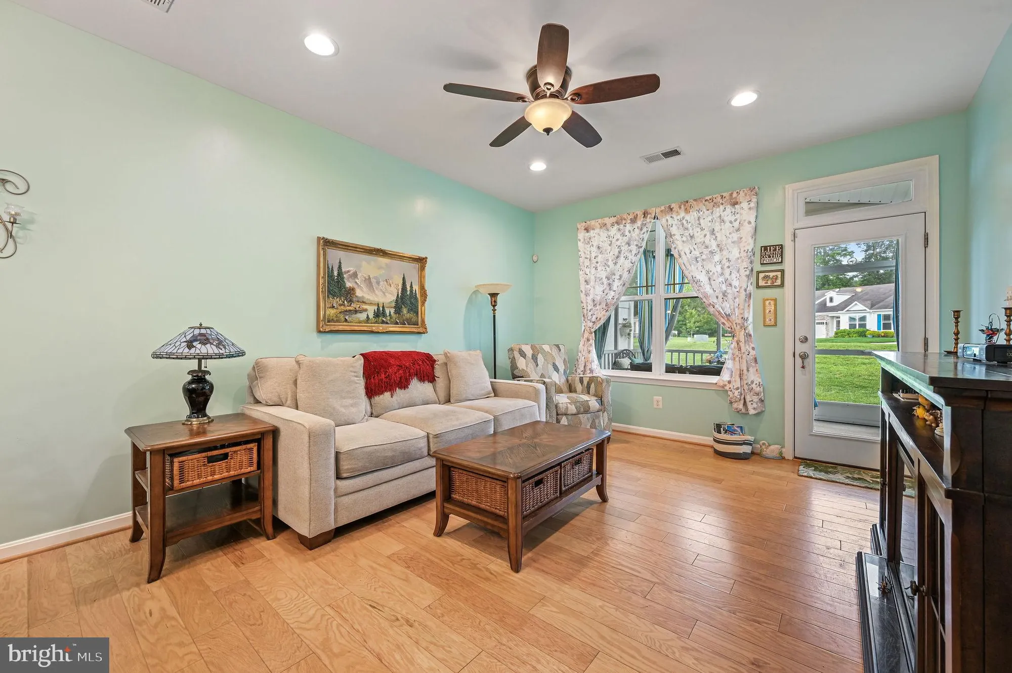 Property Slideshow image 10 of 30 | 147 candor ln, Dover, DE, 19901