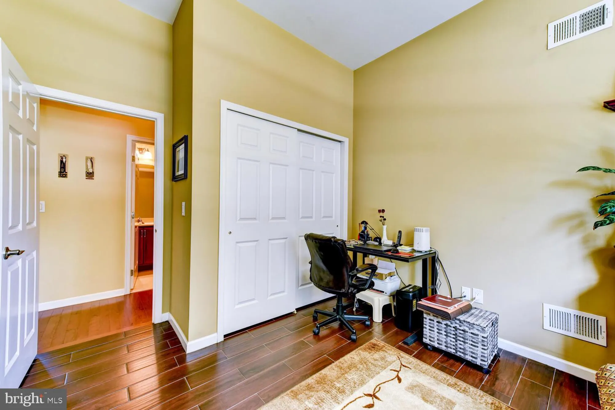 Property Slideshow image 9 of 68 | 118 andover dr, Kendall Park, NJ, 08824