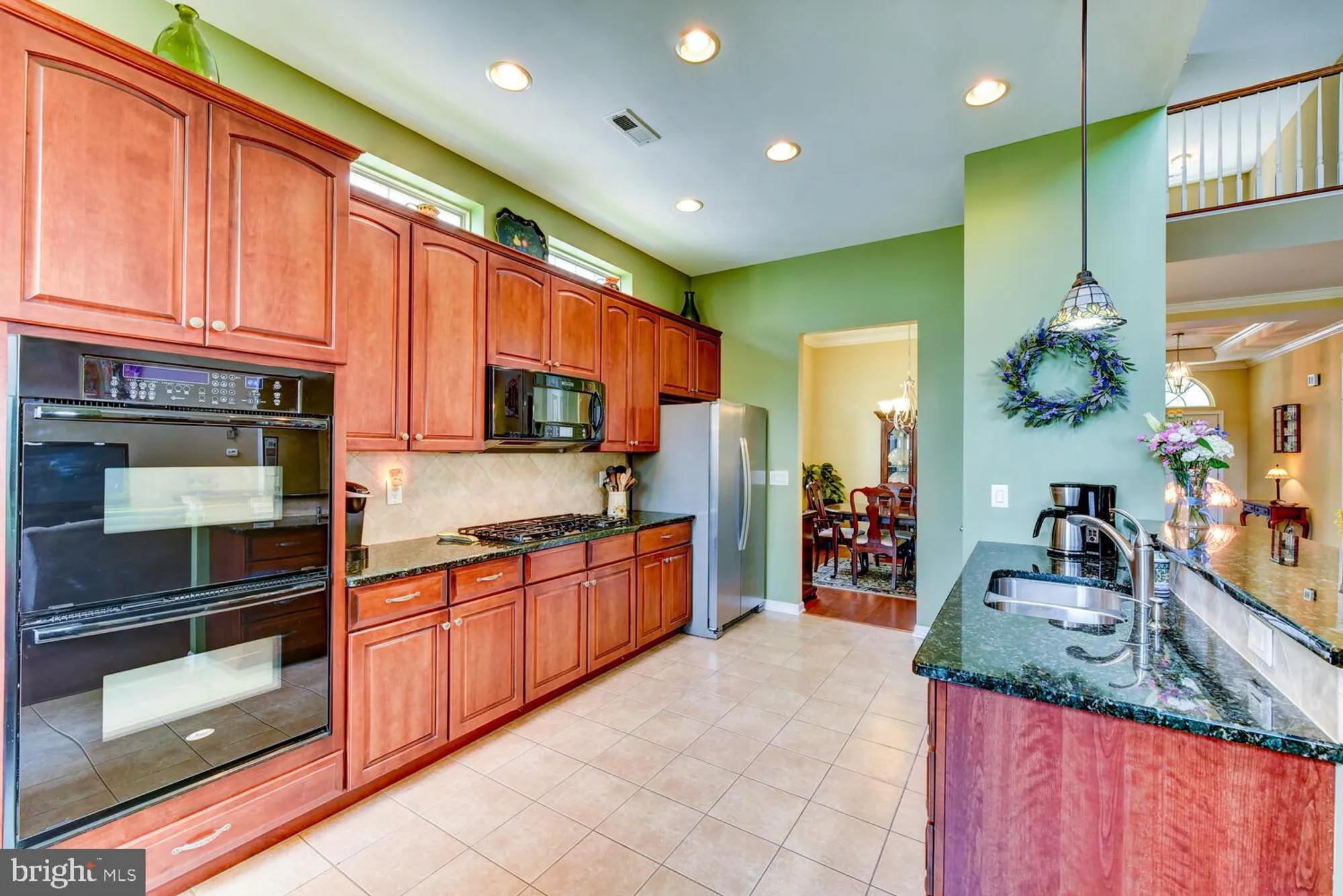 Property Slideshow image 27 of 68 | 118 andover dr, Kendall Park, NJ, 08824