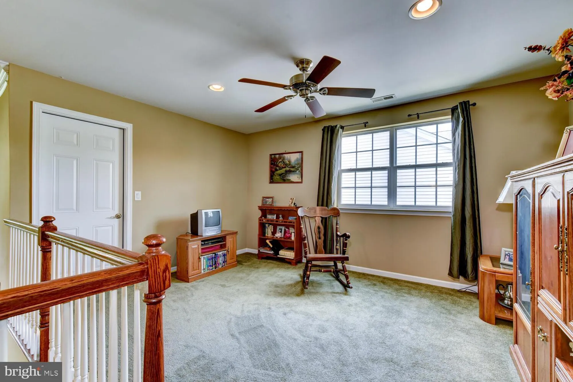 Property Slideshow image 44 of 68 | 118 andover dr, Kendall Park, NJ, 08824