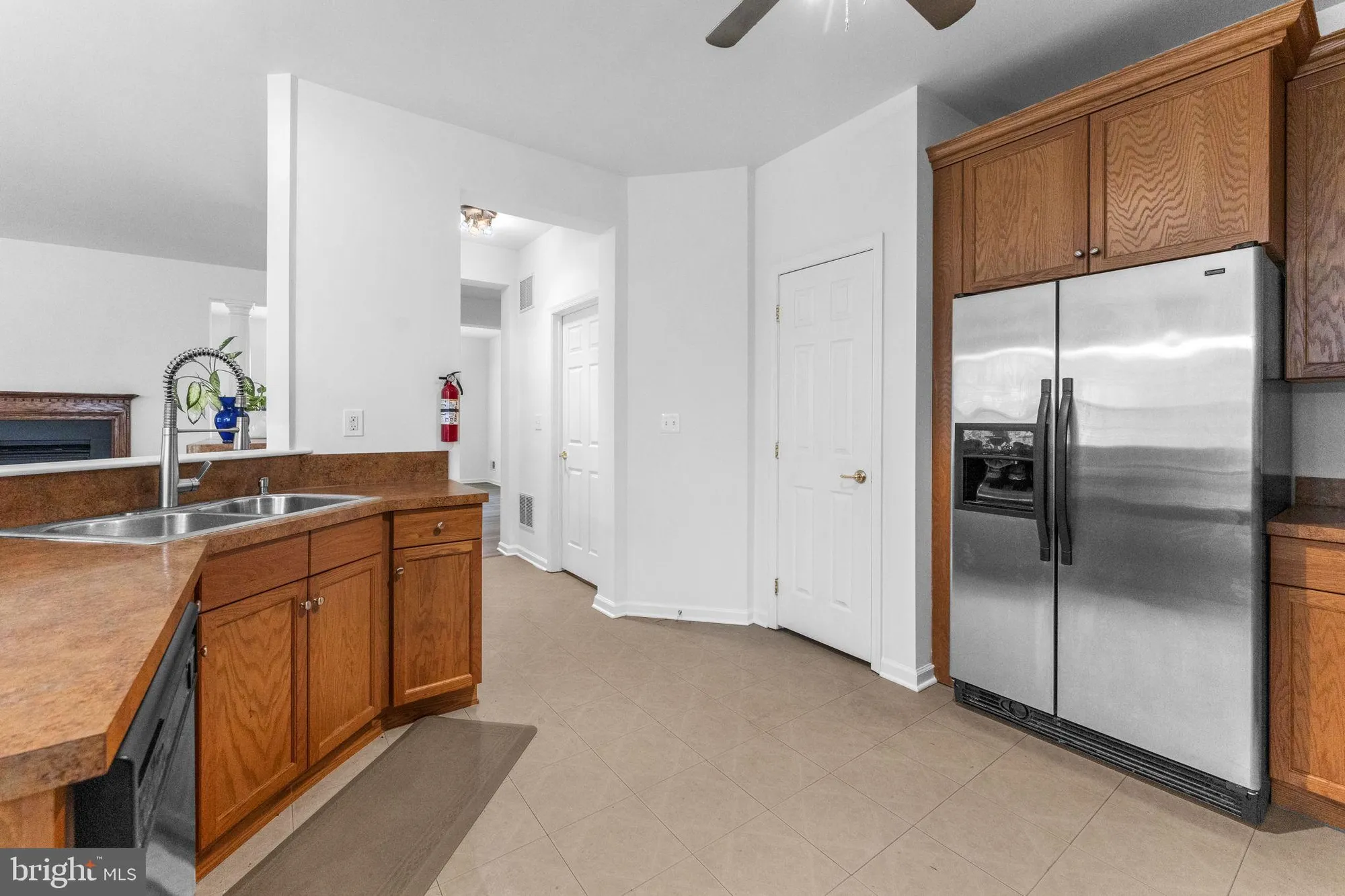 Property Slideshow image 19 of 39 | 4 brakeman ct, Hightstown, NJ, 08520