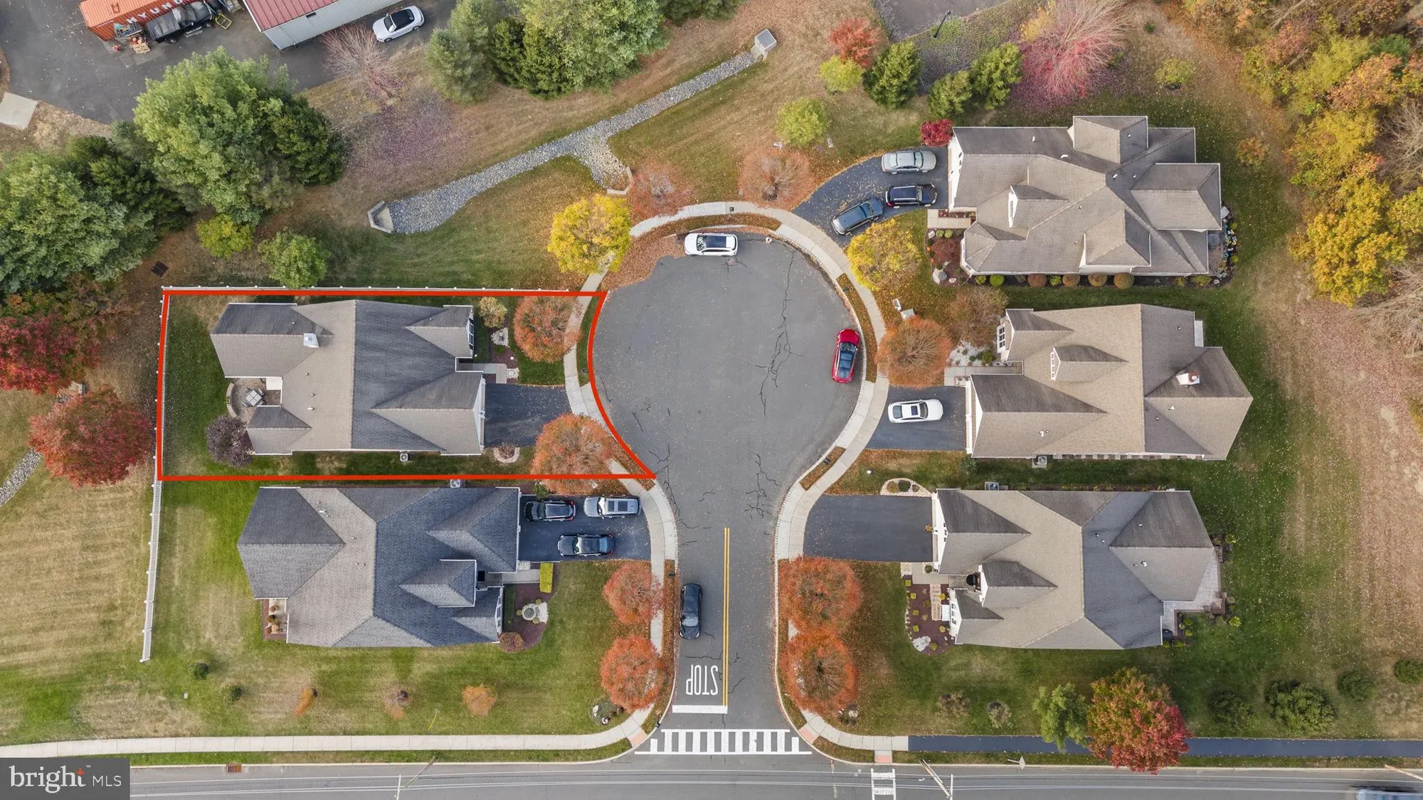 Property Slideshow image 29 of 39 | 4 brakeman ct, Hightstown, NJ, 08520