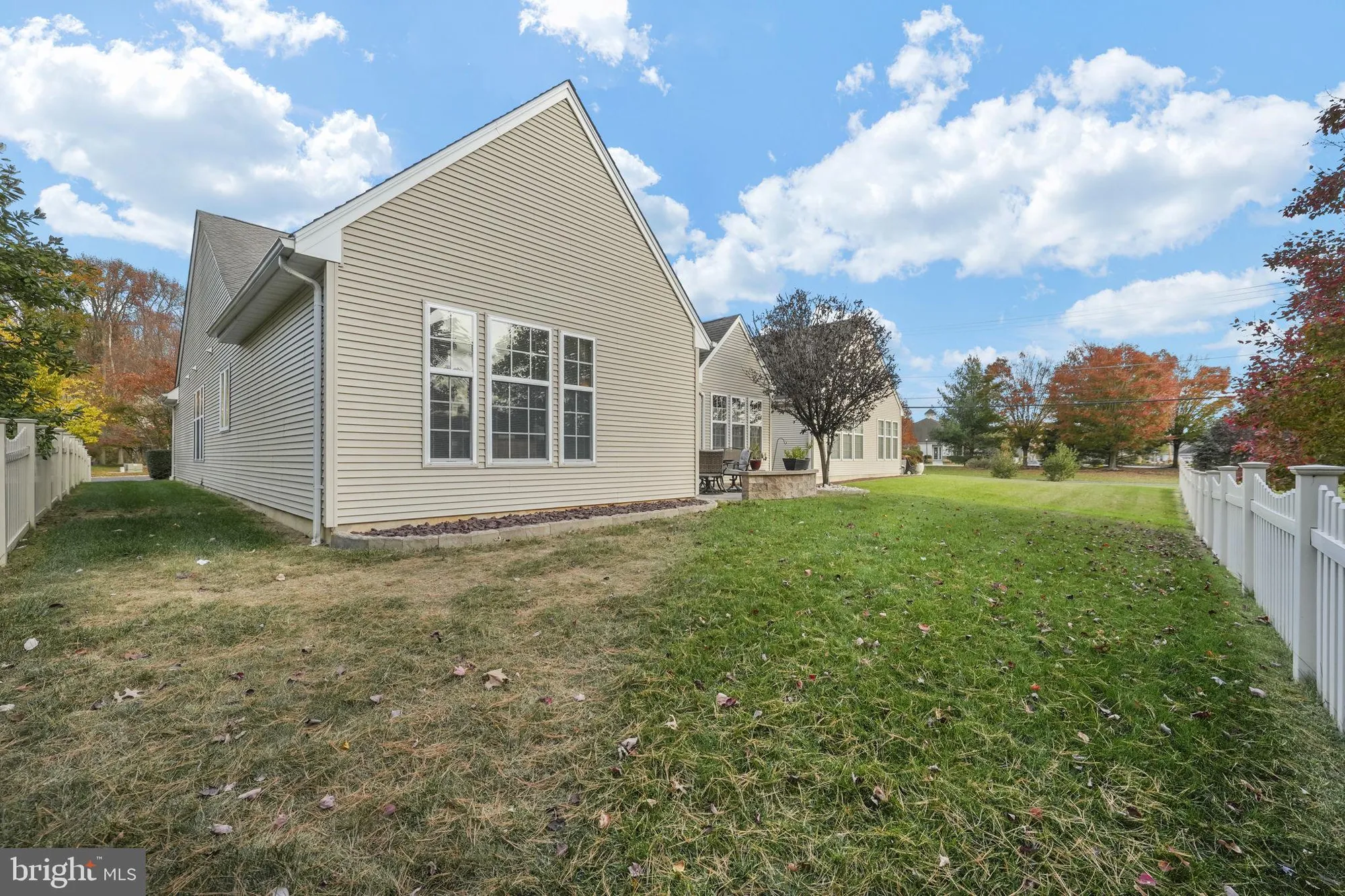 Property Slideshow image 32 of 39 | 4 brakeman ct, Hightstown, NJ, 08520