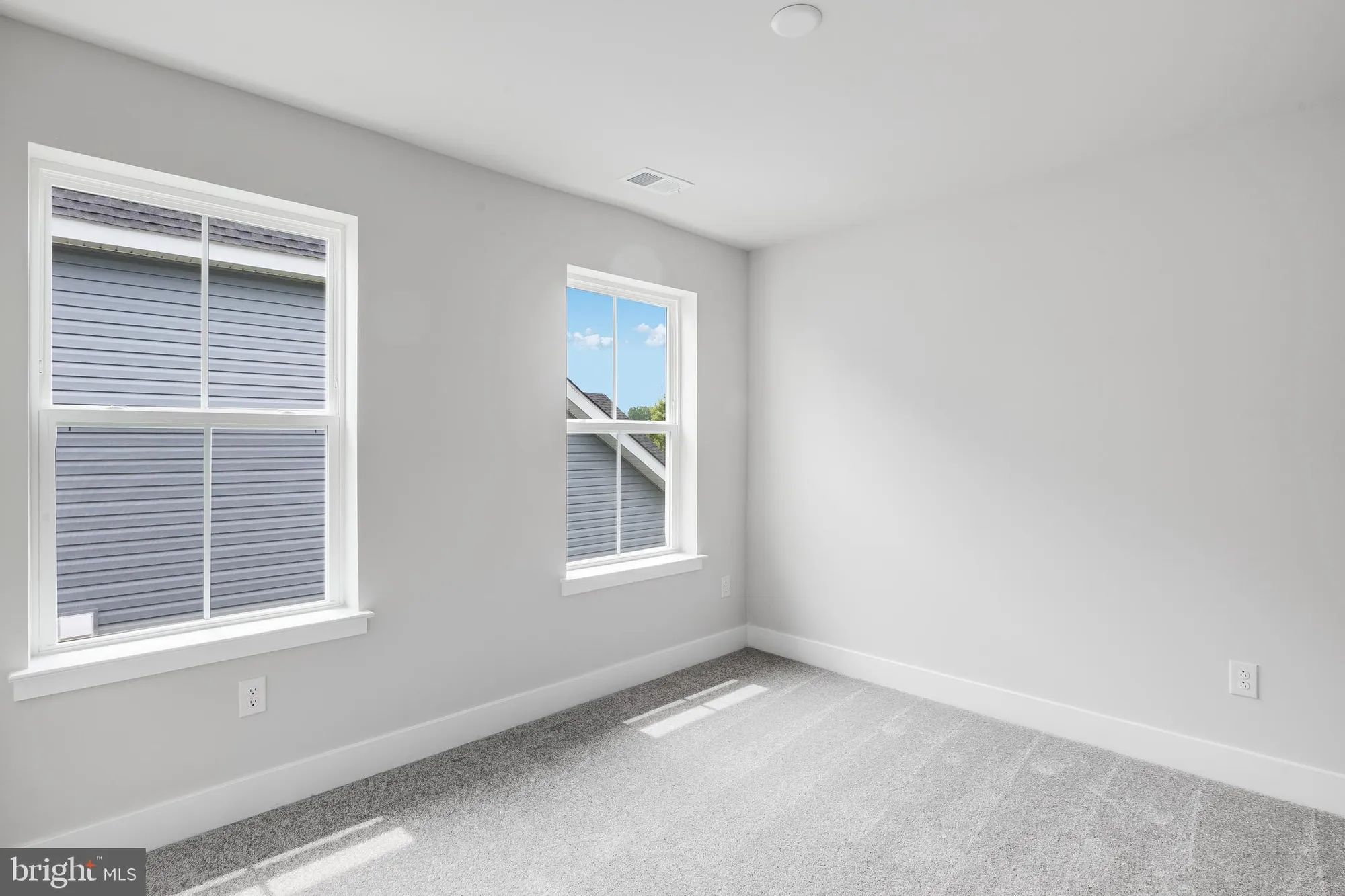 Property Slideshow image 17 of 42 | 211 mariners cir, Milton, DE, 19968