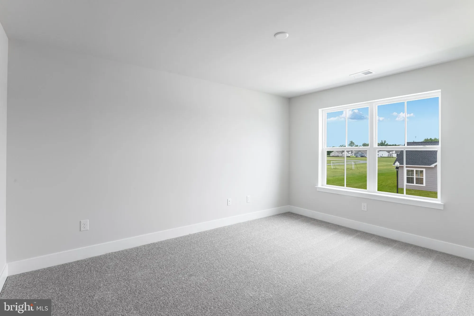 Property Slideshow image 18 of 42 | 211 mariners cir, Milton, DE, 19968