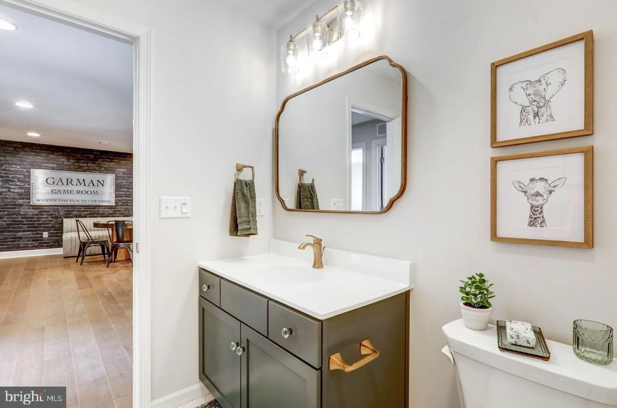 Property Slideshow image 17 of 25 | 102 village dr, Millersville, PA, 17551
