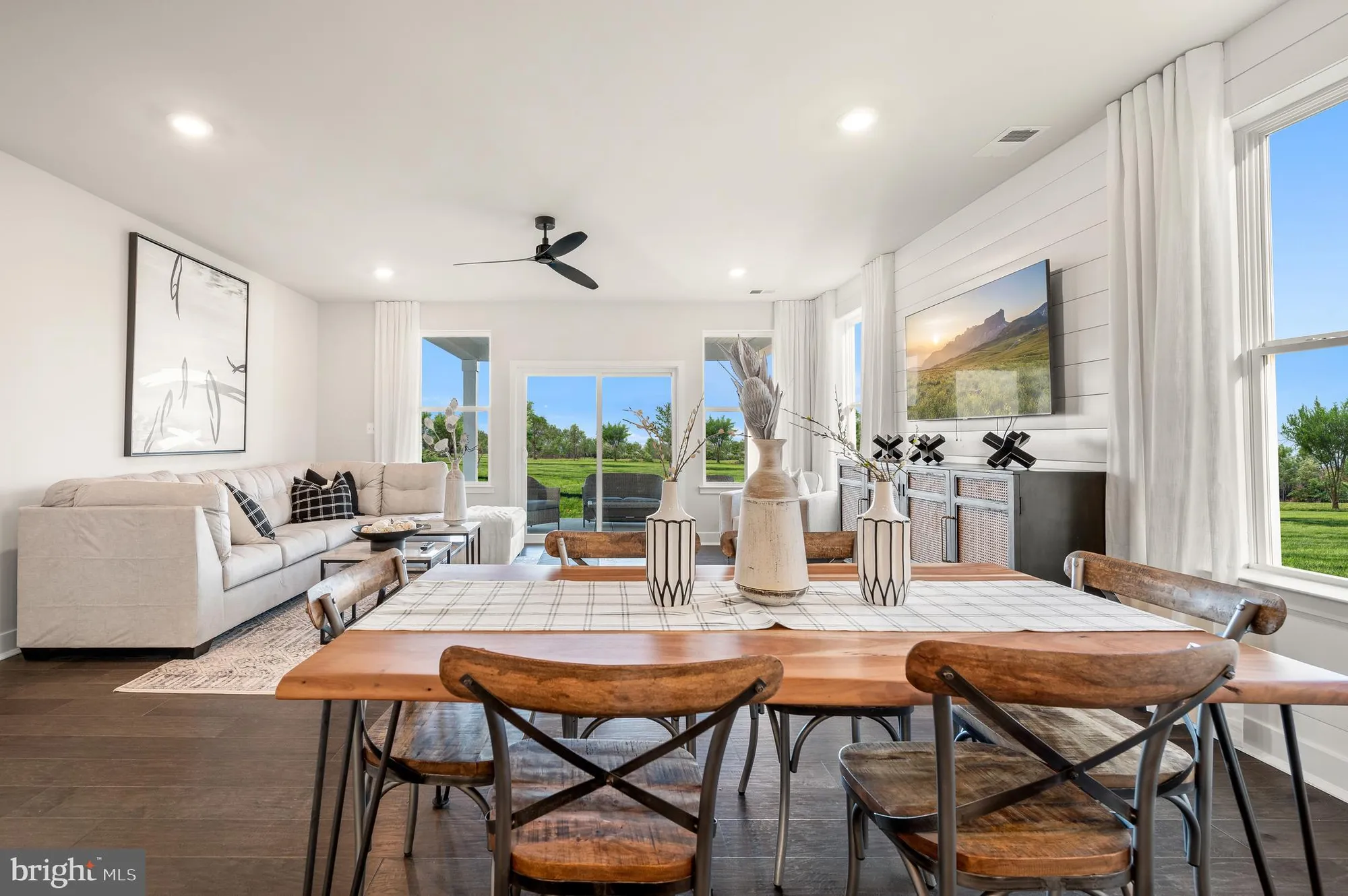 Property Slideshow image 9 of 44 | 2918 cordwainers ln, Middletown, DE, 19709