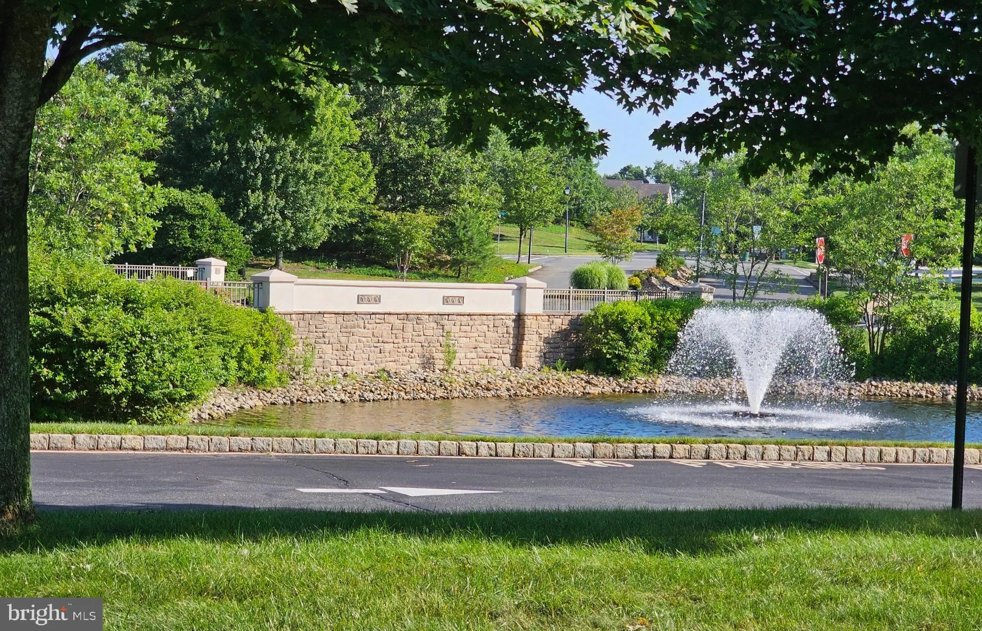 Property Slideshow image 28 of 33 | 7 honeysuckle dr, Manahawkin, NJ, 08050