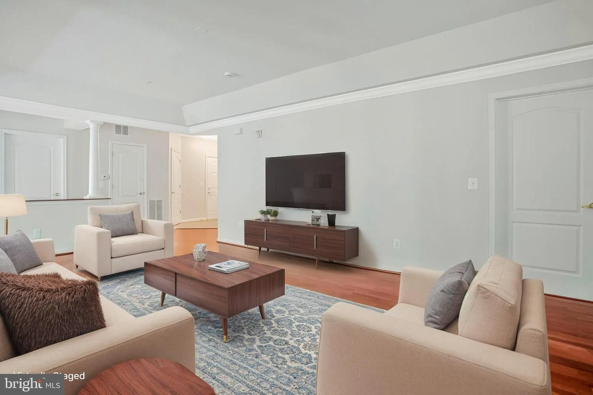 Property Slideshow image 6 of 62 | 7305 maplecrest rd 206, Elkridge, MD, 21075