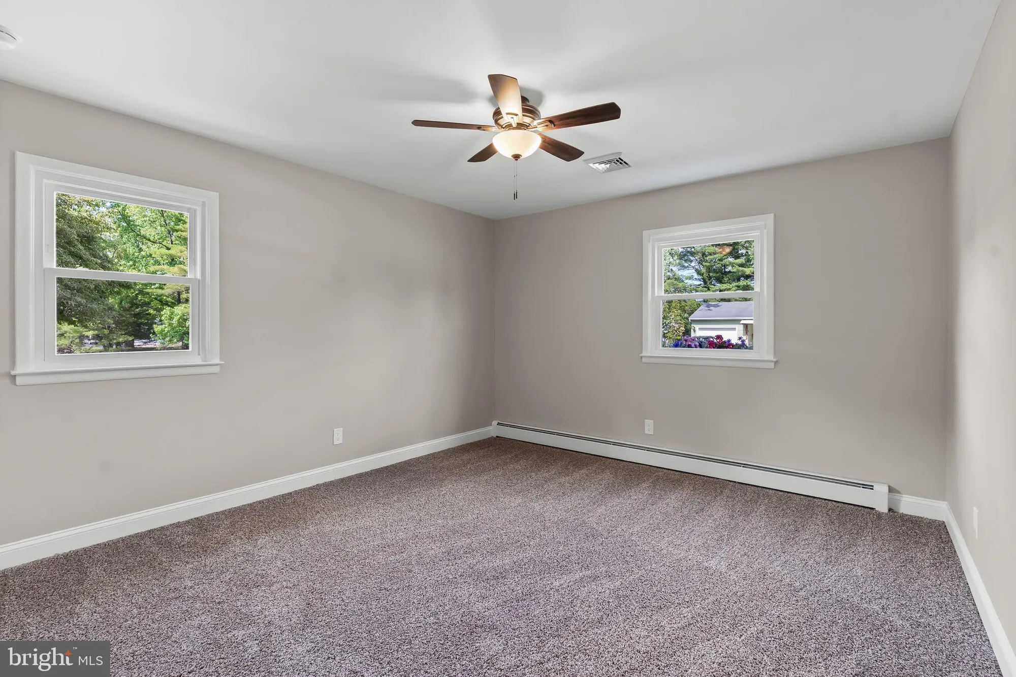 Property Slideshow image 13 of 23 | 15 brian ct, Toms River, NJ, 08757