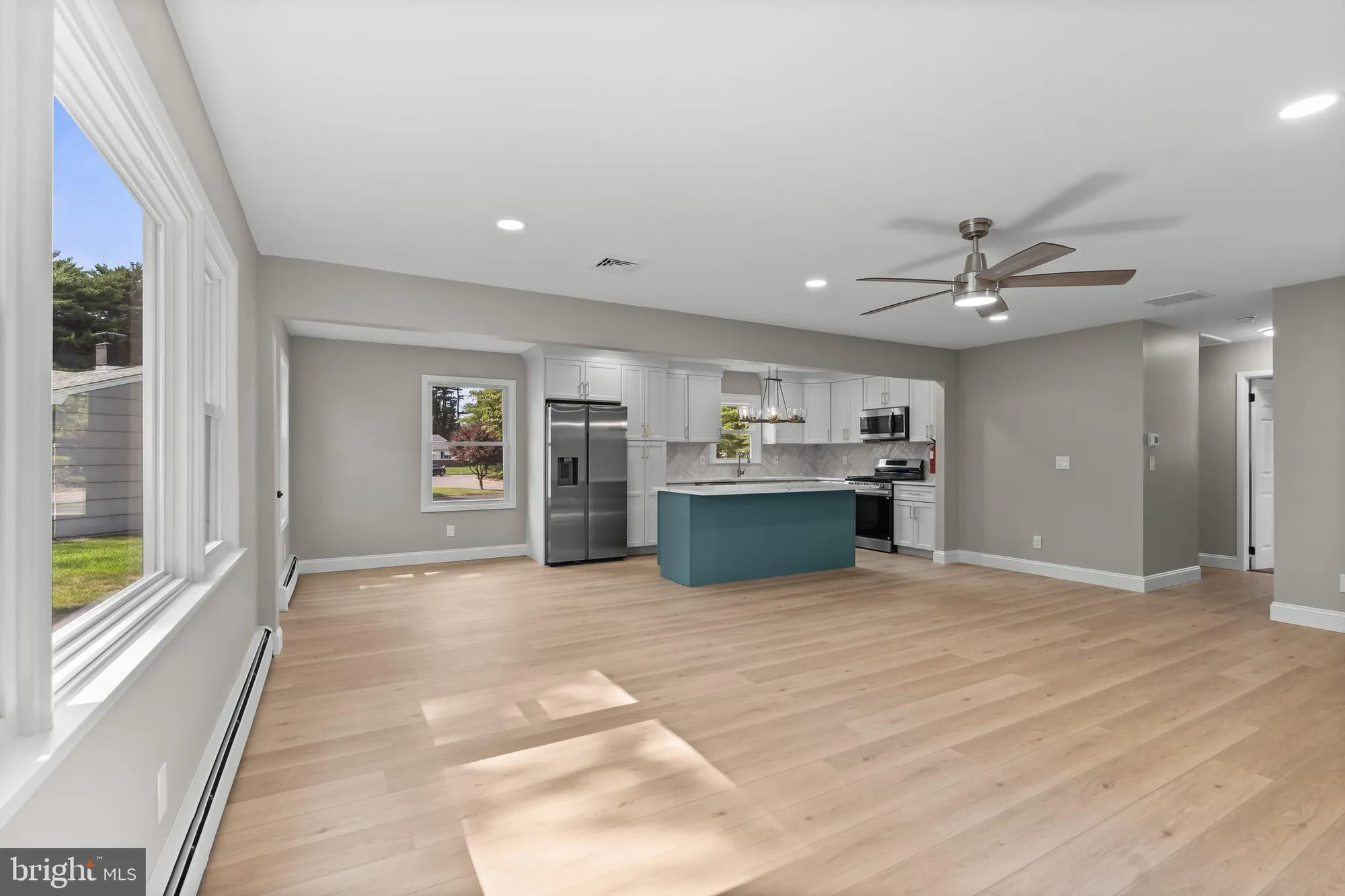 Property Slideshow image 10 of 23 | 15 brian ct, Toms River, NJ, 08757