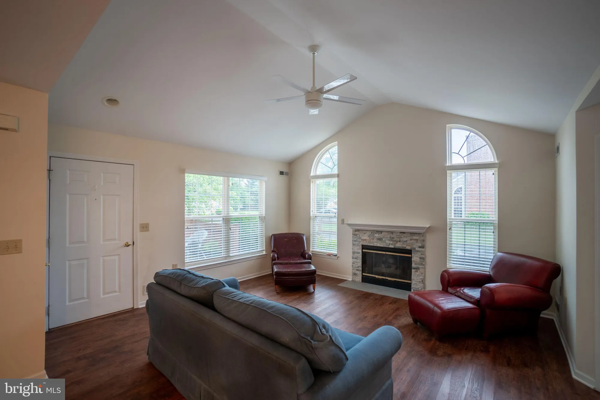 Property Slideshow image 6 of 21 | 18 woolsey ct, Pennington, NJ, 08534