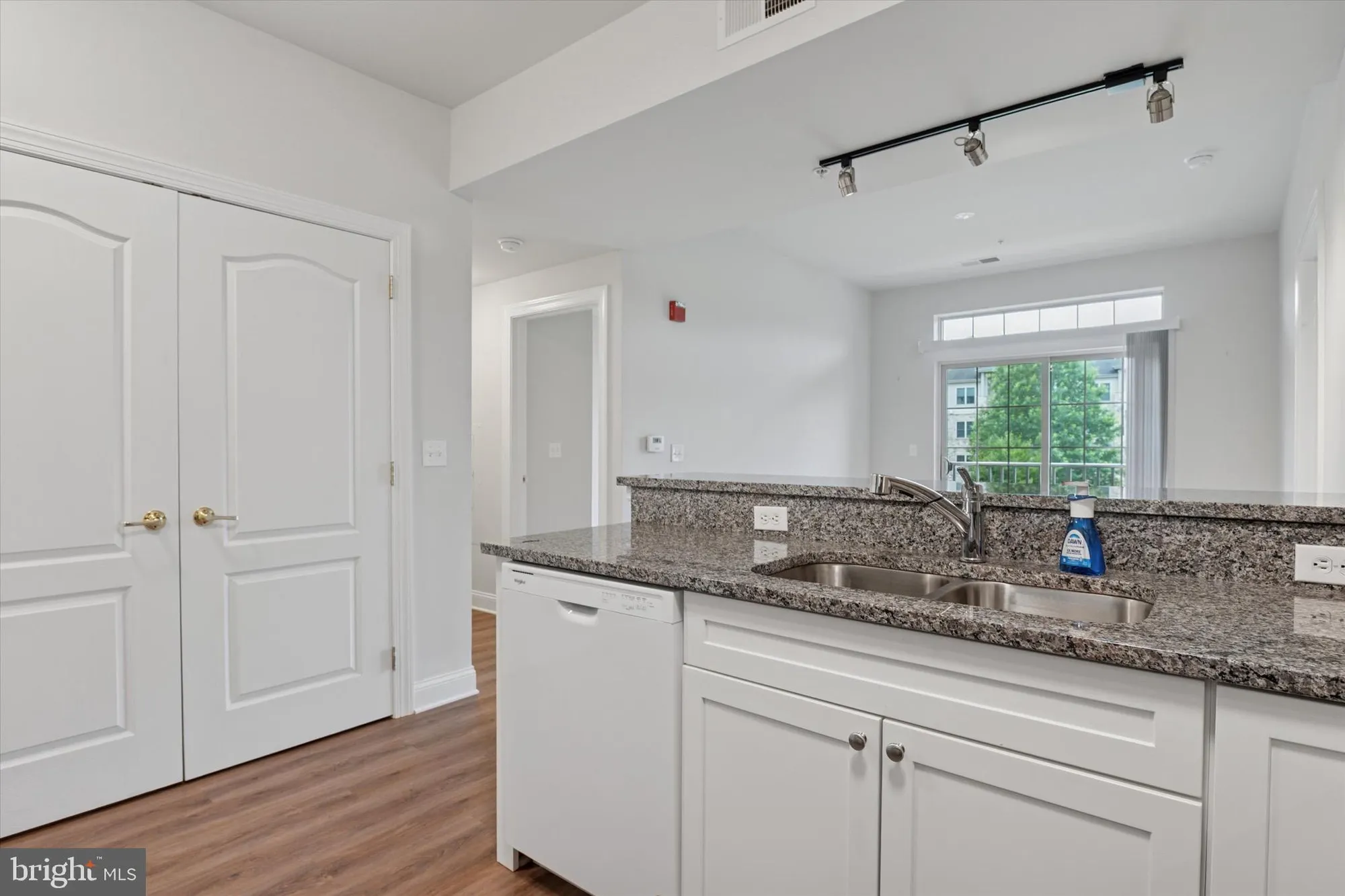 Property Slideshow image 10 of 25 | 3000 fountainview cir # 3206, Newark, DE, 19713