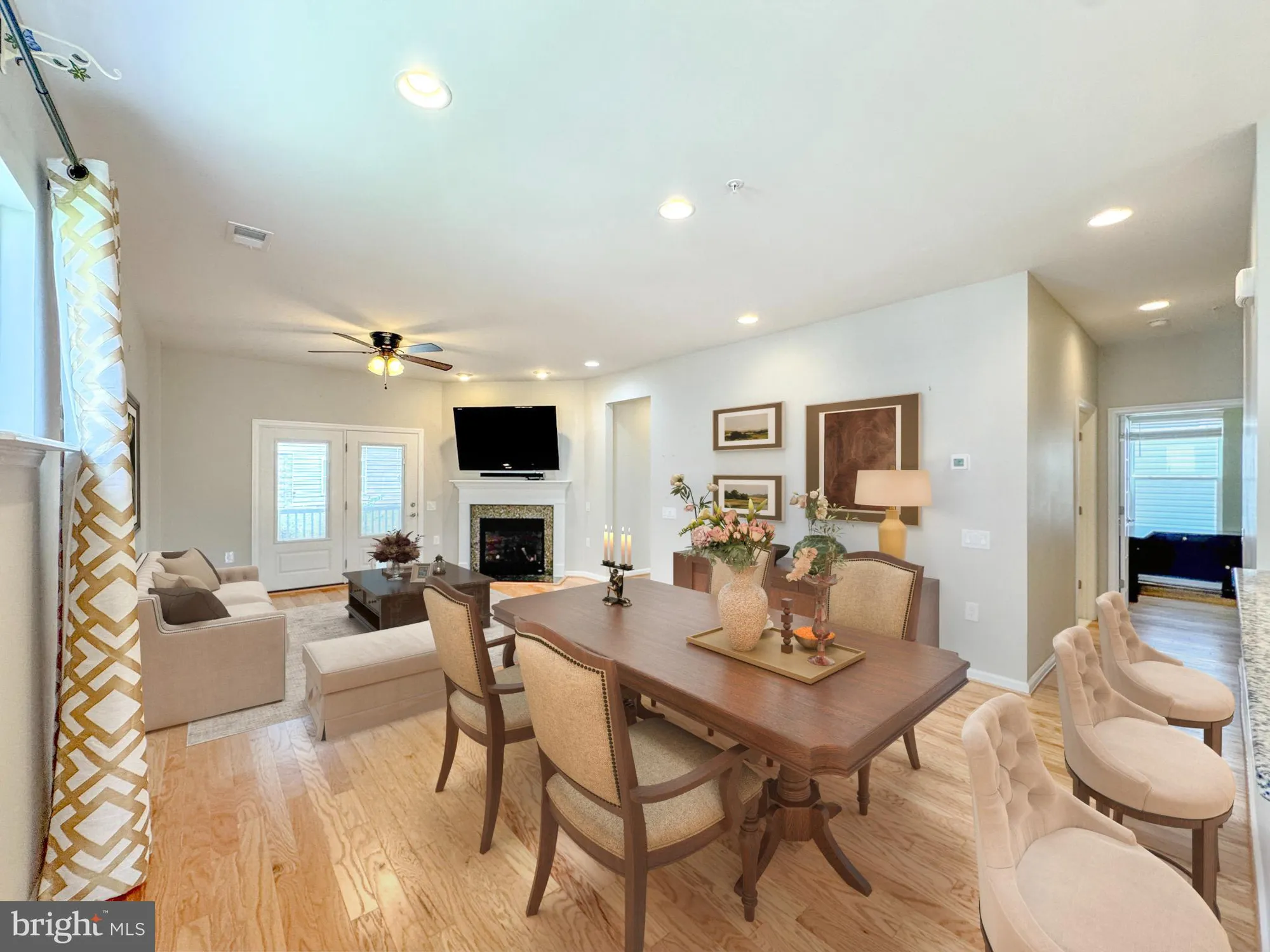 Property Slideshow image 6 of 36 | 14 pensacola st, Fredericksburg, VA, 22406