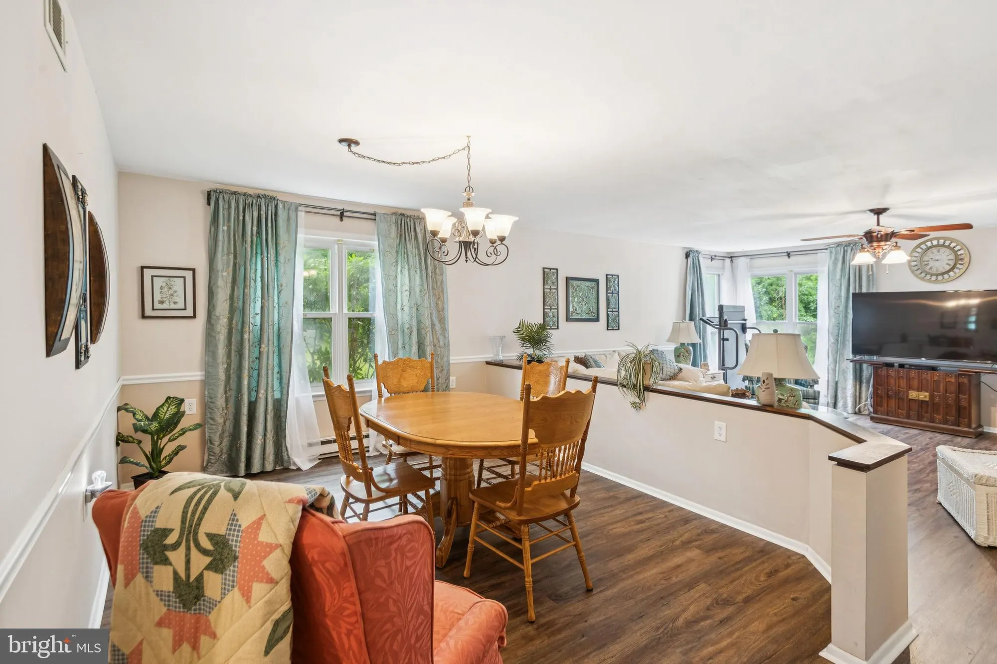 Property Slideshow image 12 of 30 | 53 finchley ct, Southampton, NJ, 08088