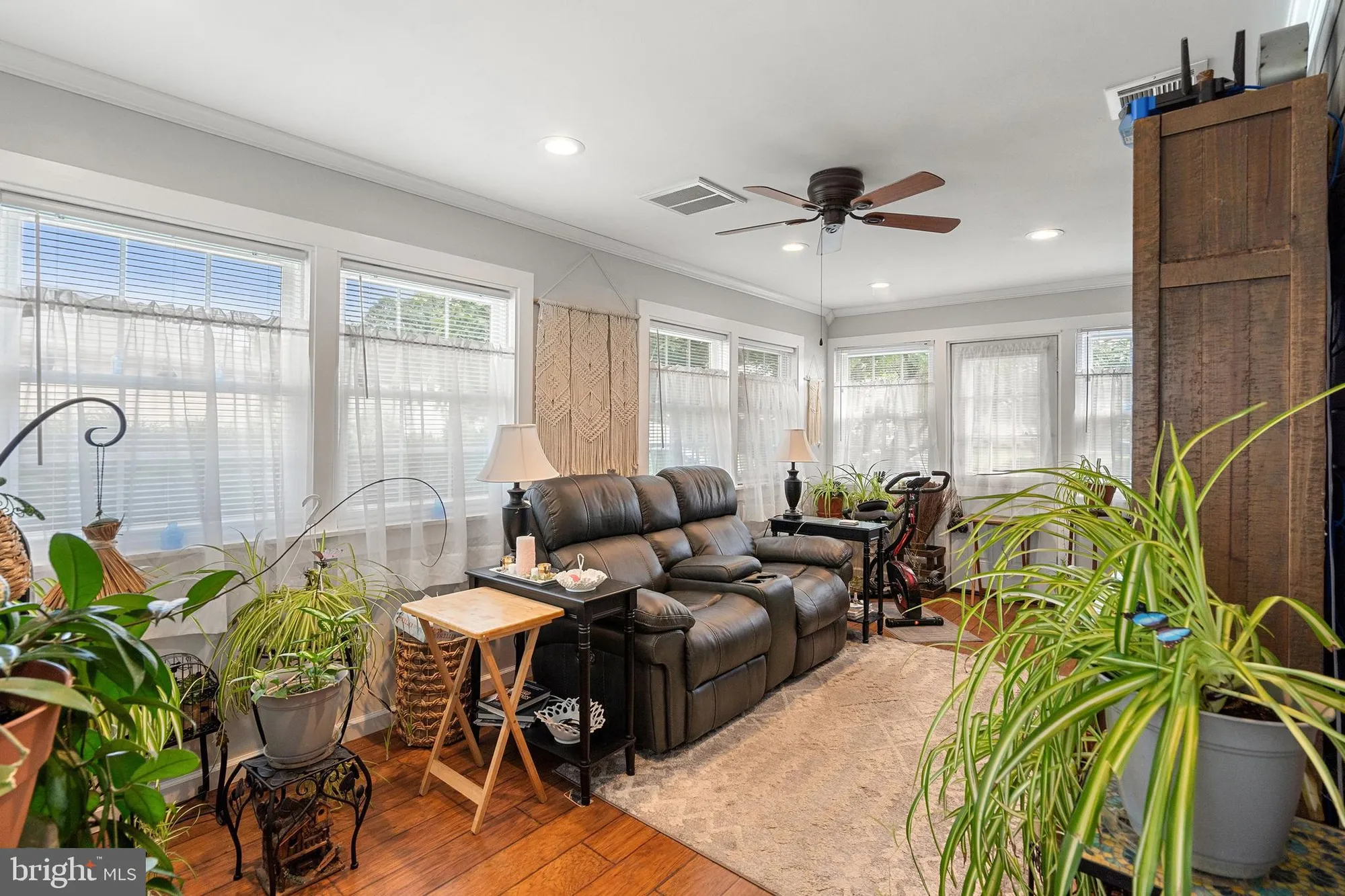 Property Slideshow image 7 of 53 | 32 saint paul pl, Manchester, NJ, 08759