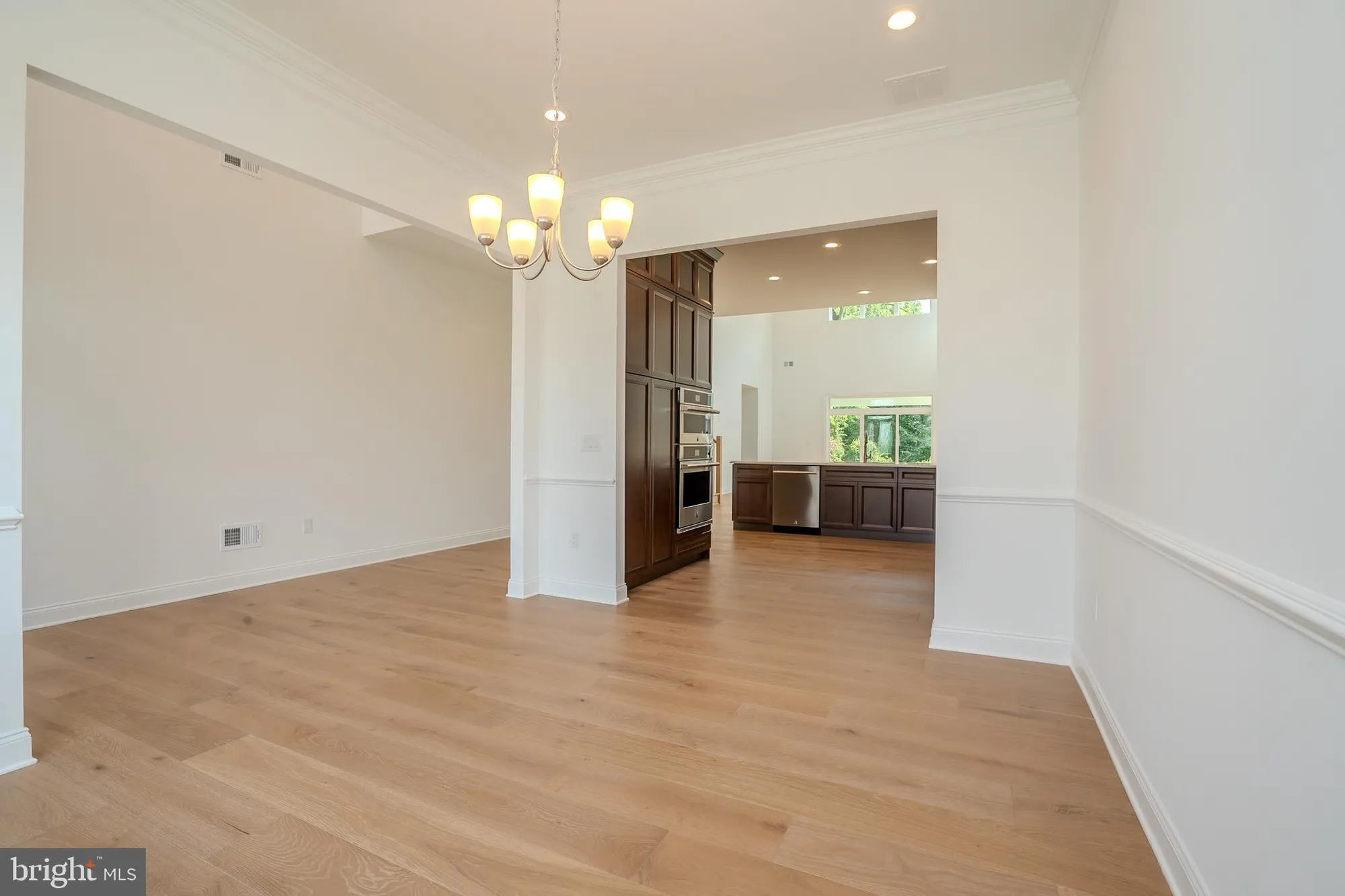 Property Slideshow image 10 of 38 | 15 ashlynn ct, Englishtown, NJ, 07726