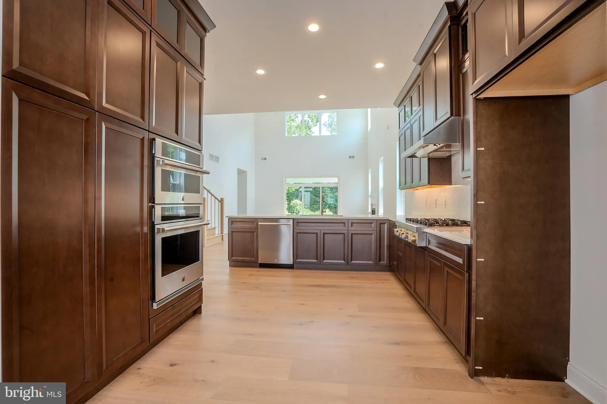 Property Slideshow image 11 of 38 | 15 ashlynn ct, Englishtown, NJ, 07726