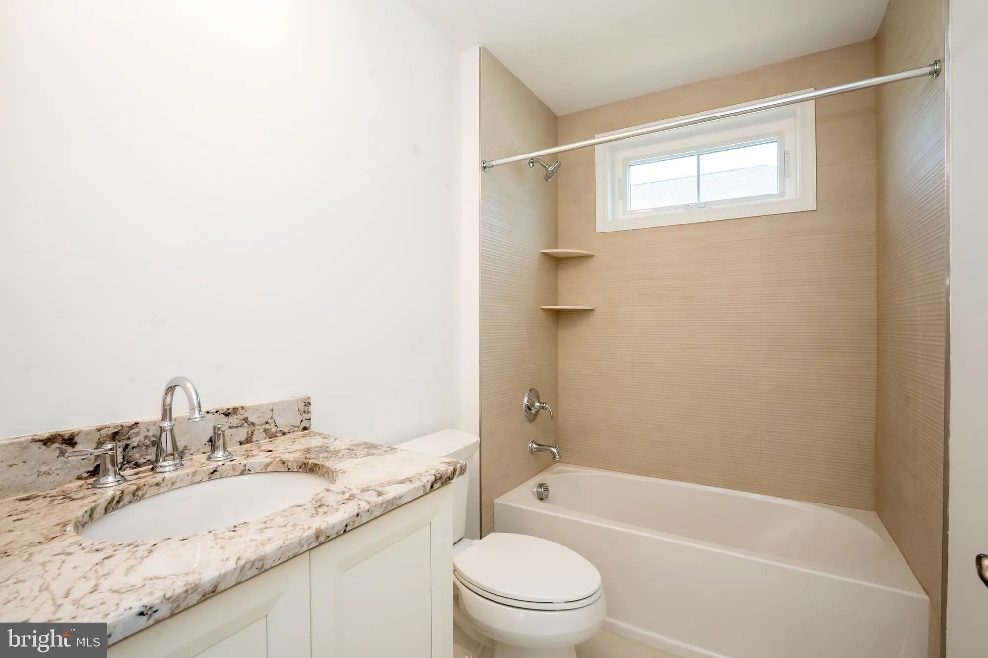 Property Slideshow image 34 of 38 | 15 ashlynn ct, Englishtown, NJ, 07726