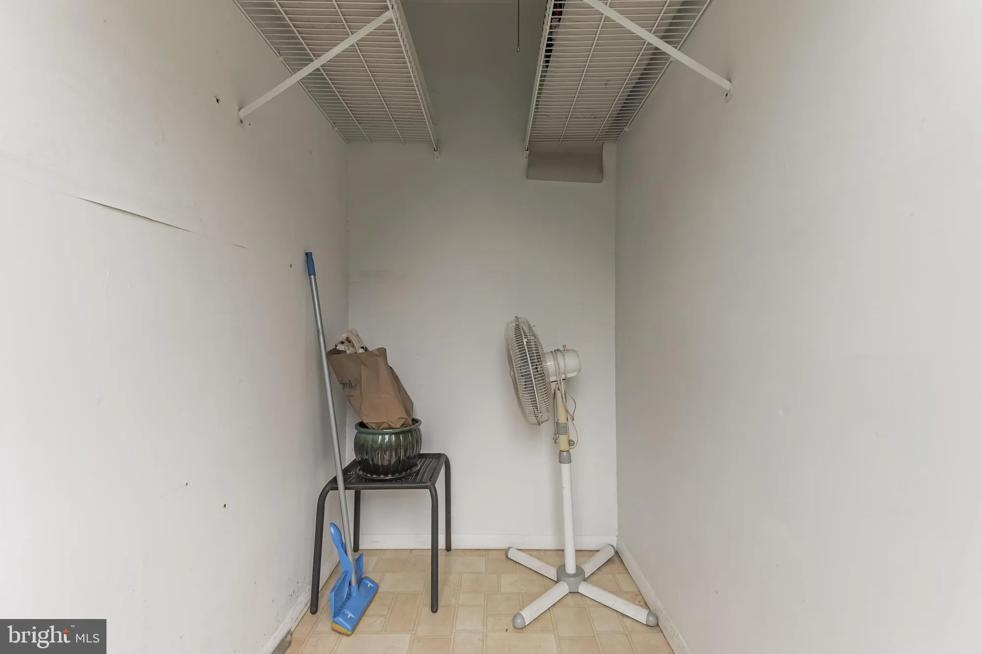 Property Slideshow image 26 of 29 | 1302 ginger dr # b, Mount Laurel, NJ, 08054