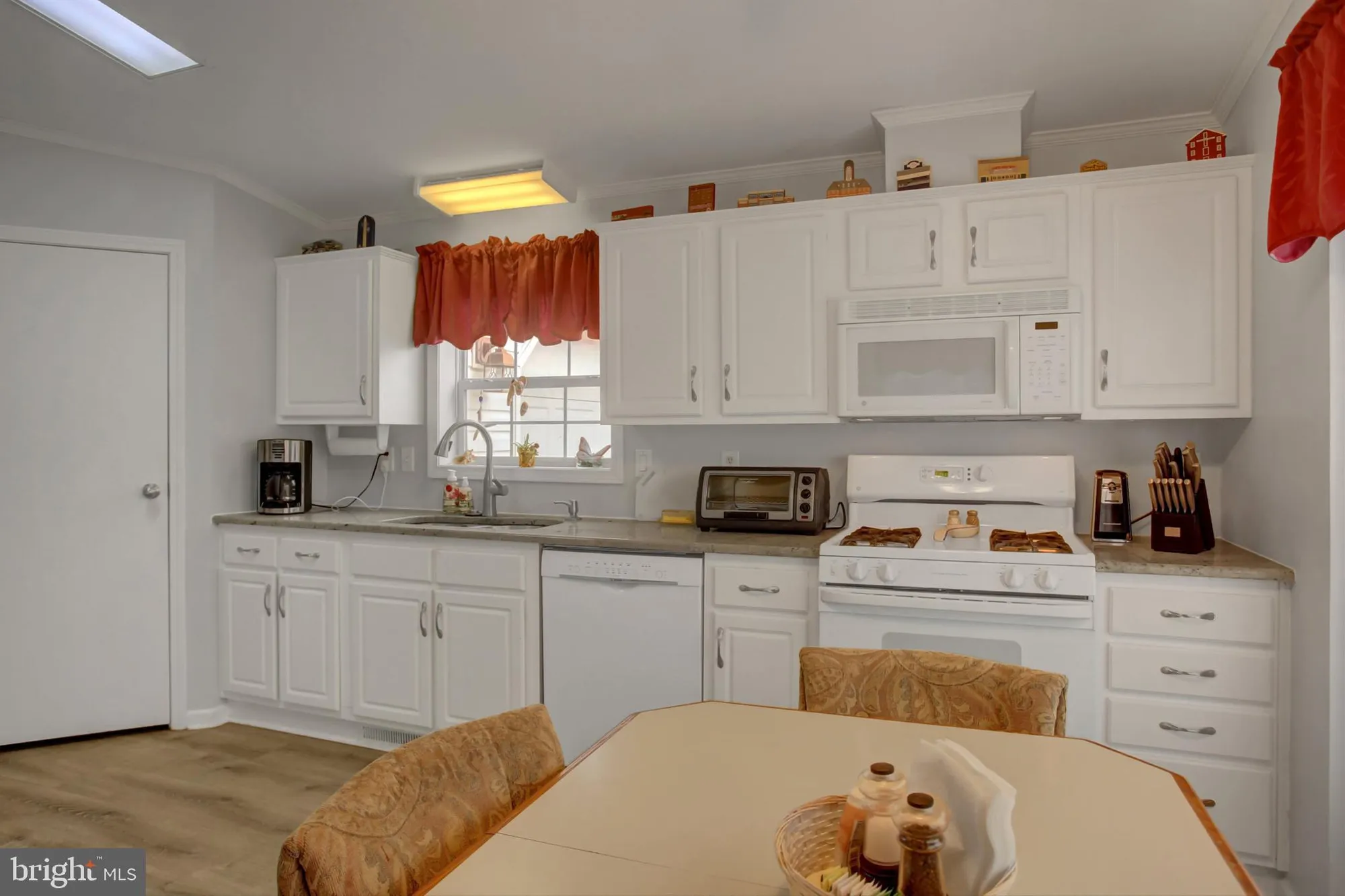 Property Slideshow image 21 of 43 | 22 lantern ln, Shippensburg, PA, 17257
