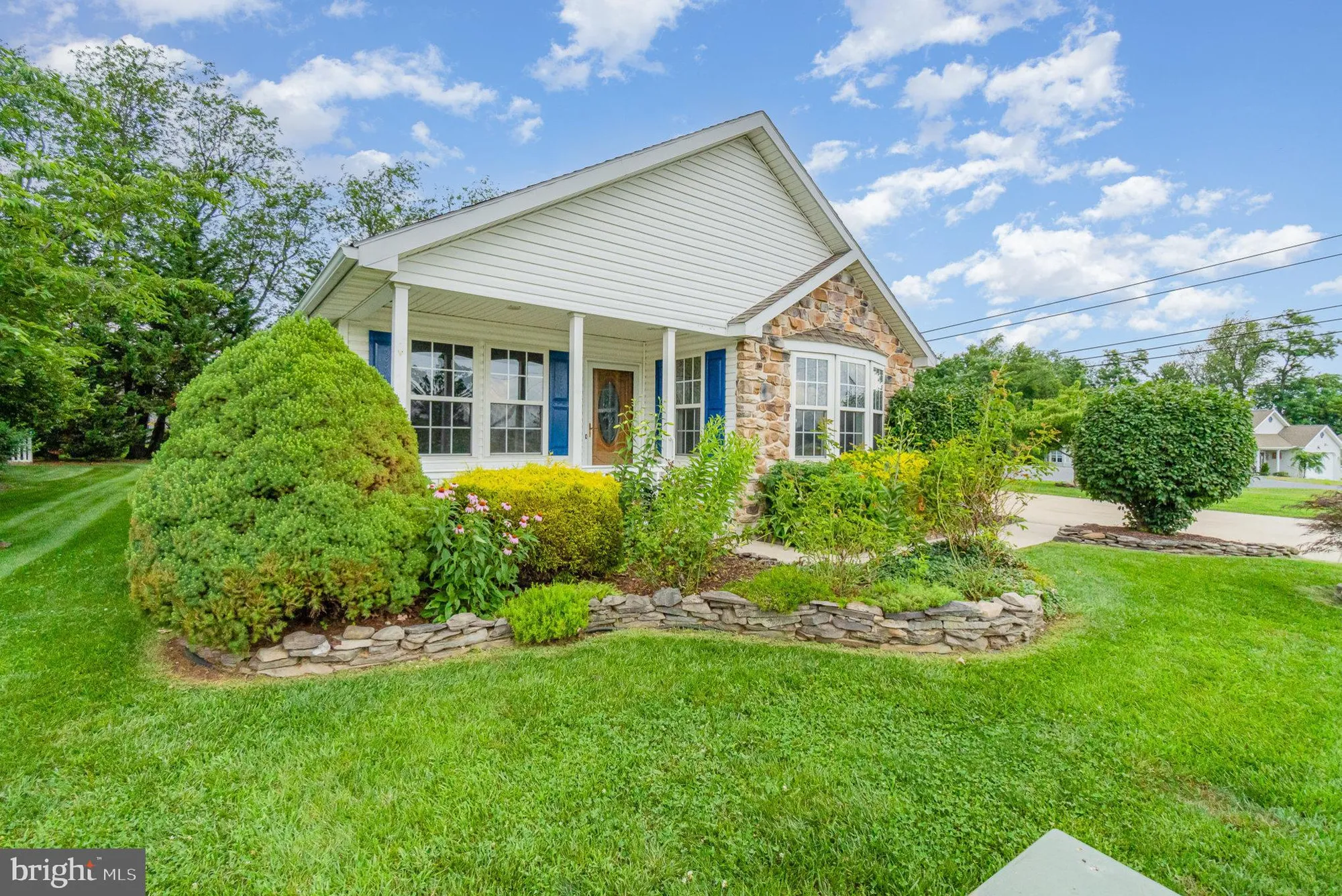 Property Slideshow image 1 of 39 | 38 lantern ln, Shippensburg, PA, 17257