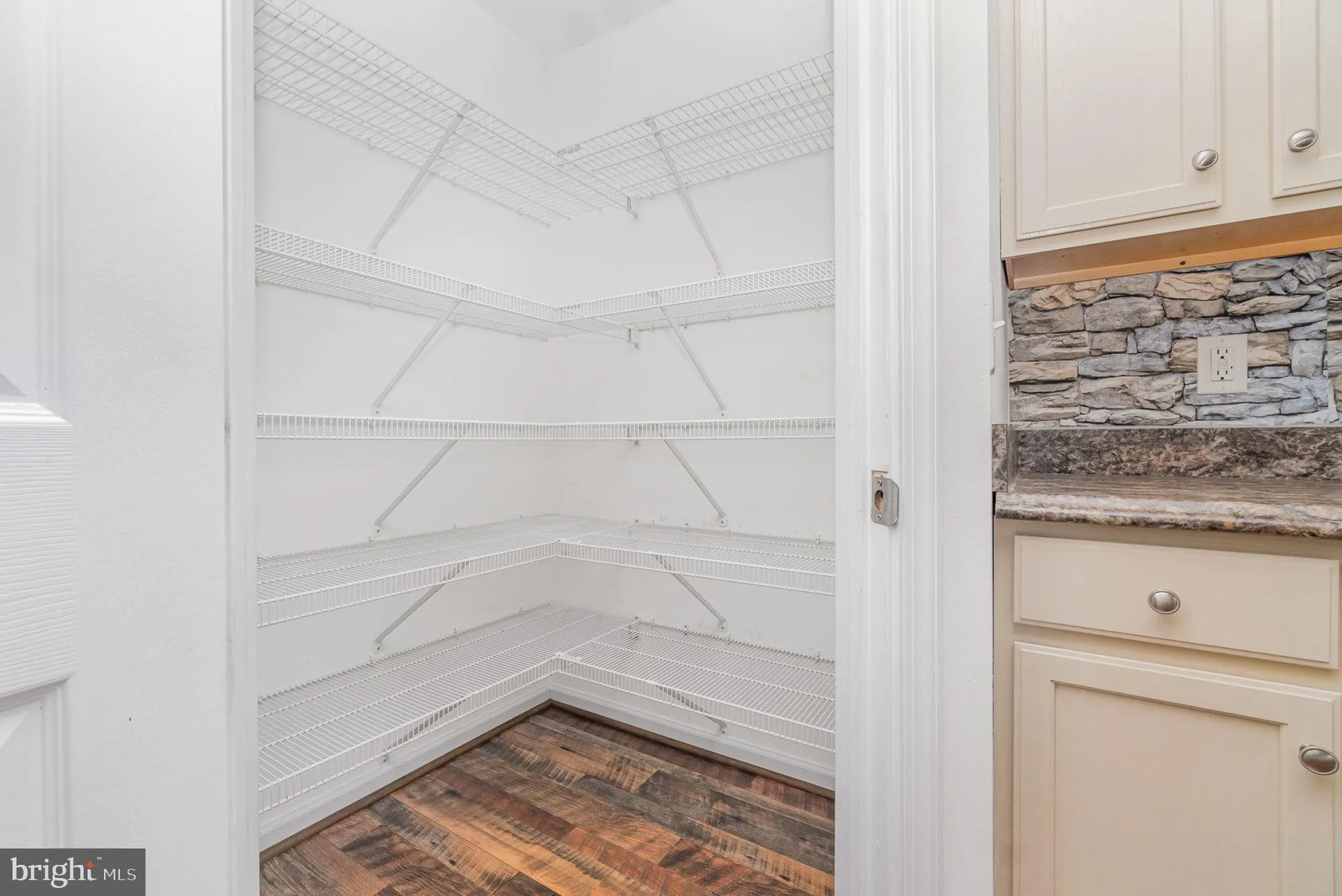 Property Slideshow image 10 of 39 | 38 lantern ln, Shippensburg, PA, 17257