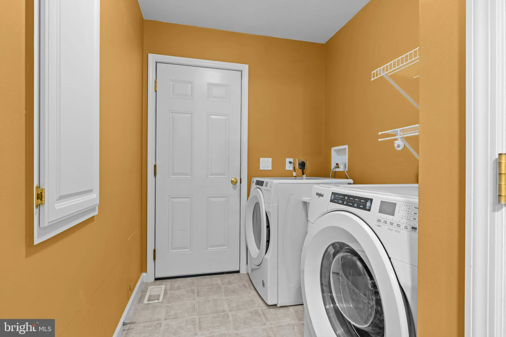 Property Slideshow image 27 of 32 | 620 eucalyptus way, Blue Bell, PA, 19422