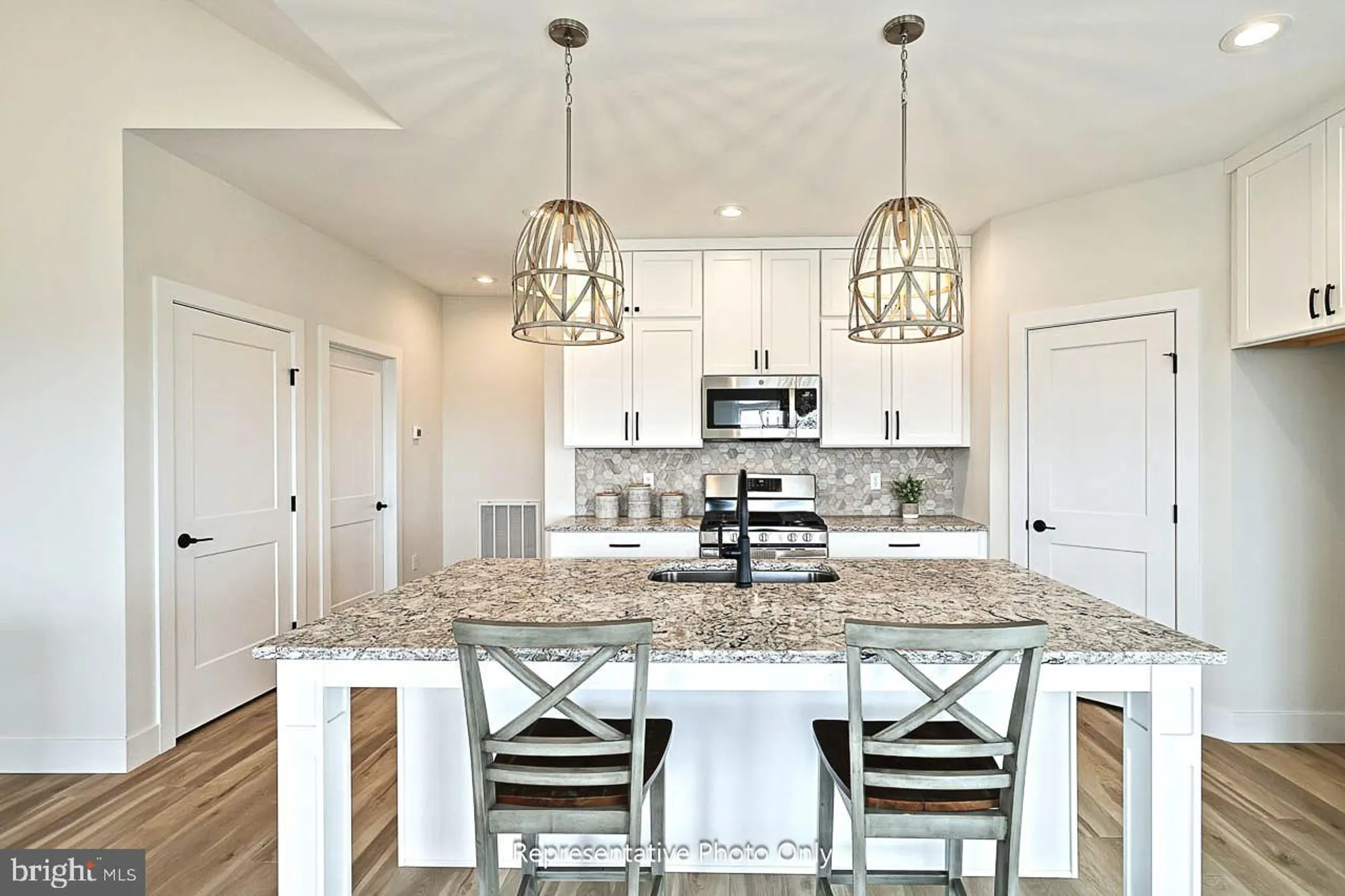 Property Slideshow image 9 of 30 | 504 hamilton ln, Annville, PA, 17003