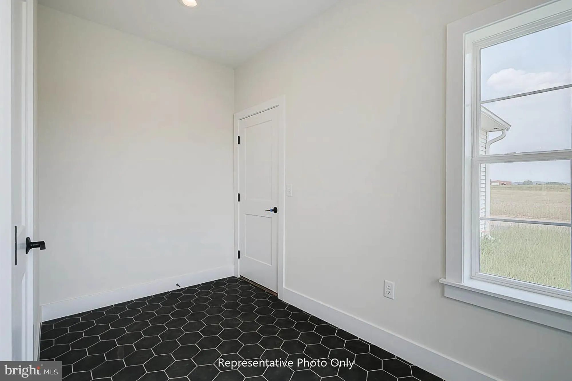 Property Slideshow image 17 of 30 | 504 hamilton ln, Annville, PA, 17003