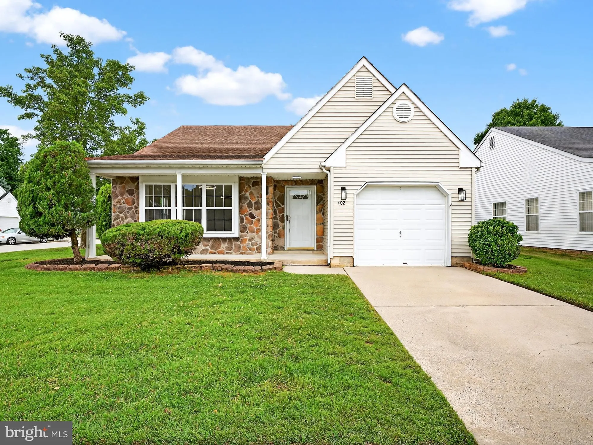 Property Slideshow image 1 of 34 | 402 paradise rd, Williamstown, NJ, 08094