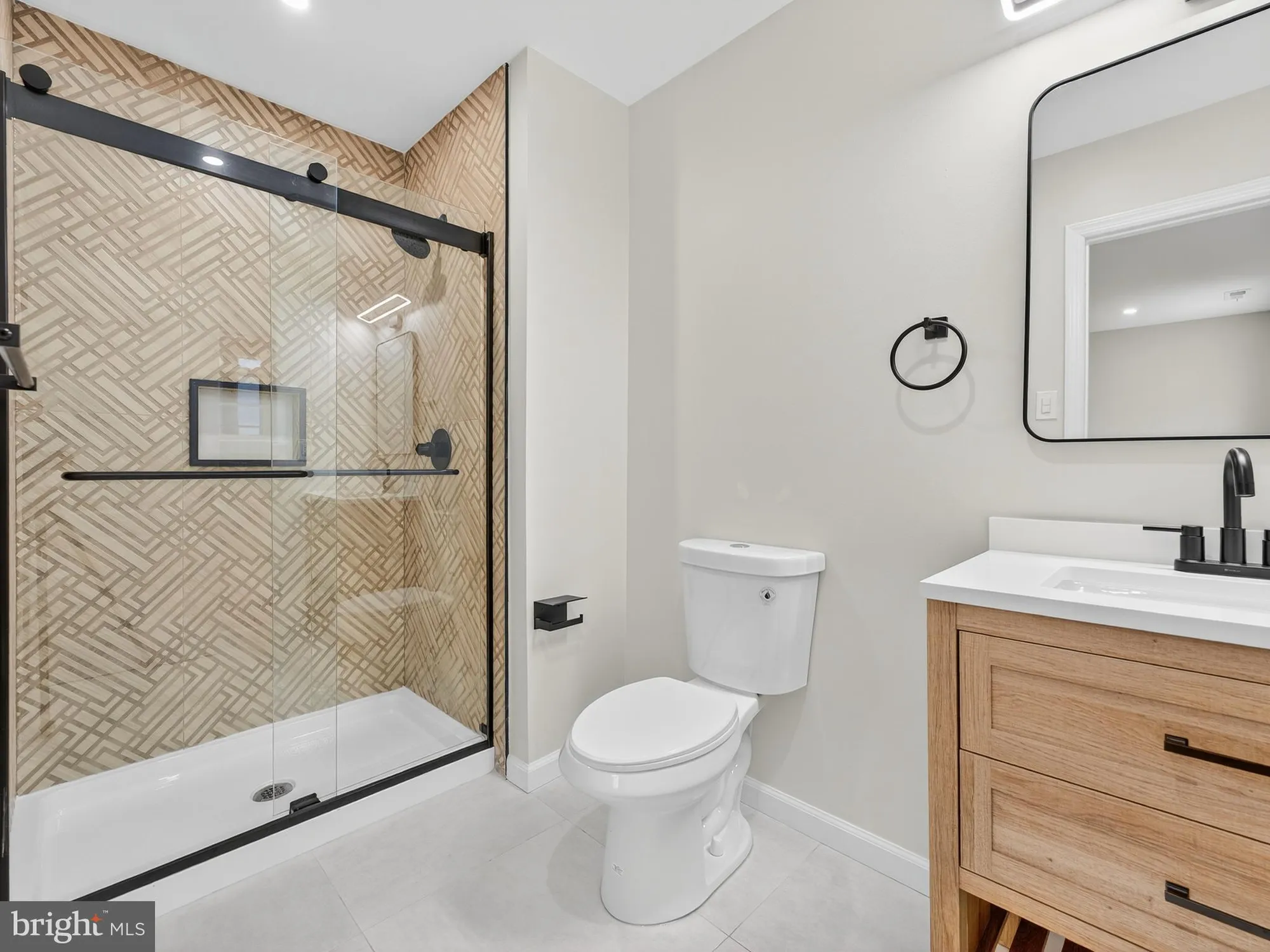 Property Slideshow image 23 of 34 | 402 paradise rd, Williamstown, NJ, 08094