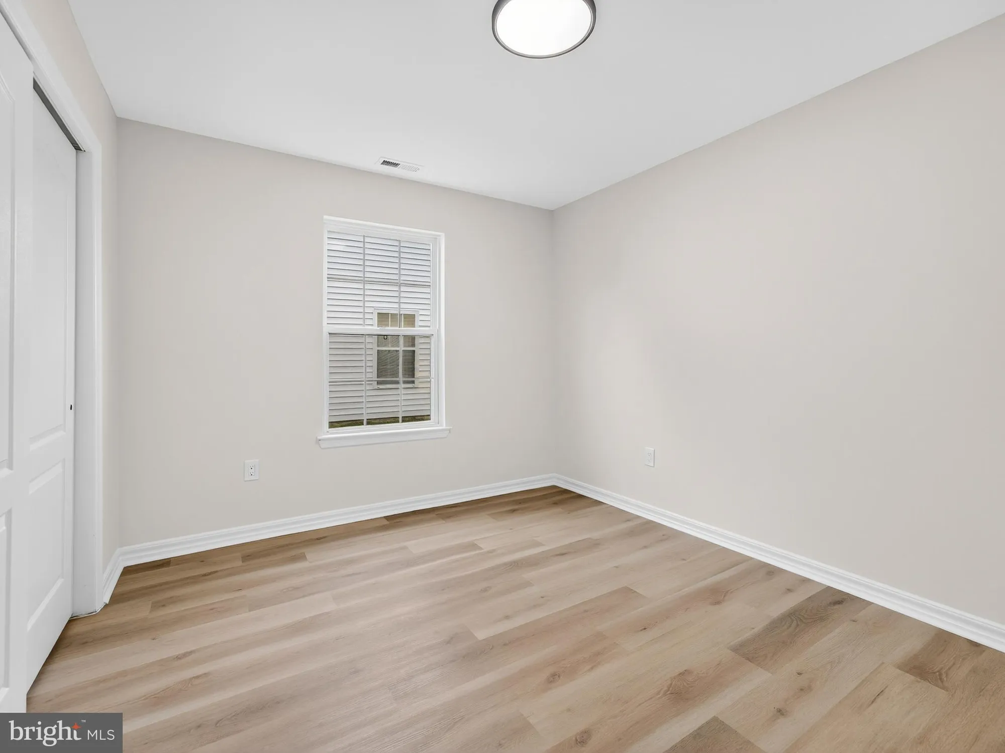 Property Slideshow image 25 of 34 | 402 paradise rd, Williamstown, NJ, 08094