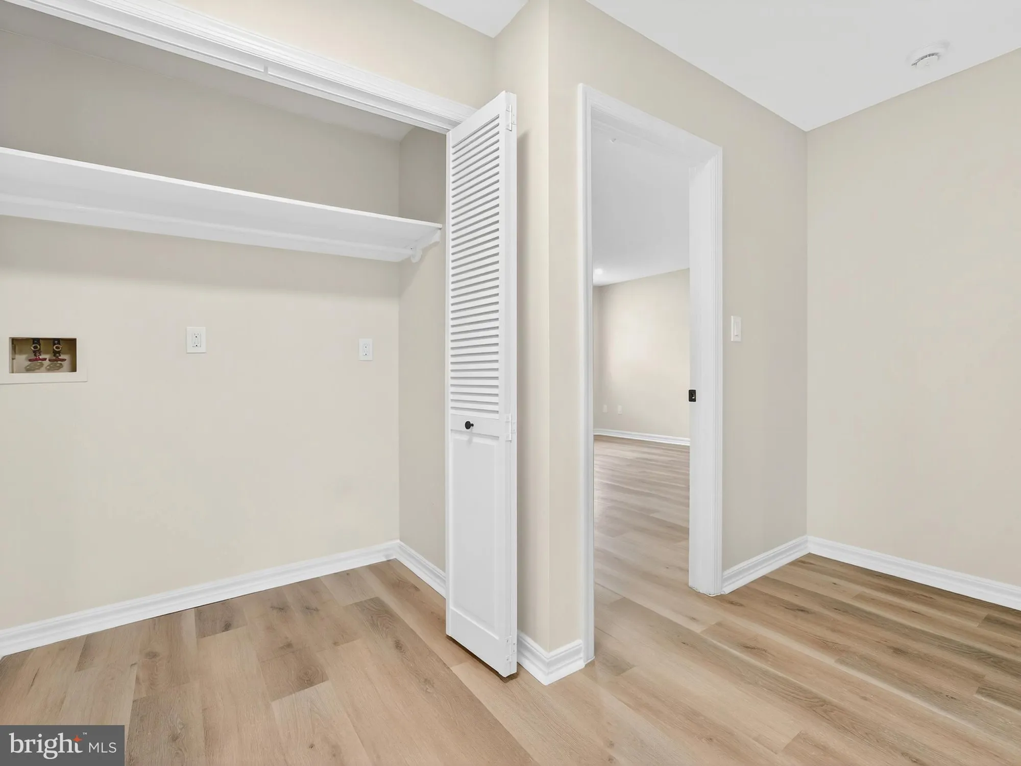 Property Slideshow image 29 of 34 | 402 paradise rd, Williamstown, NJ, 08094