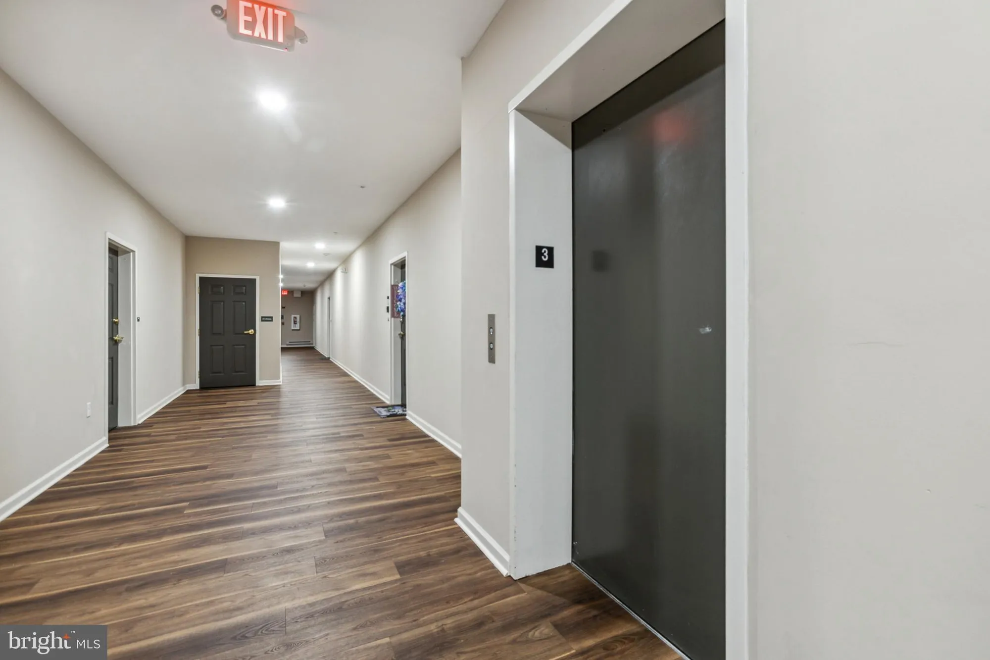 Property Slideshow image 8 of 32 | 3000 fountainview cir # 3311, Newark, DE, 19713